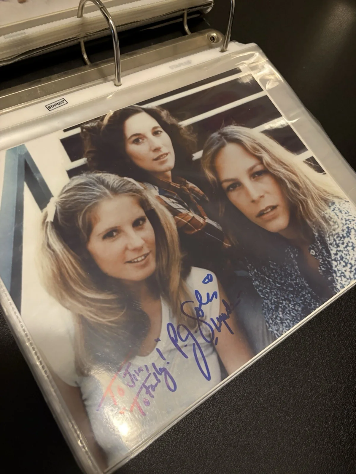 P.J. Soles Signed 8x10 Halloween Cast Photo - Inscribed 'Totally!' To Jim, изображение 3