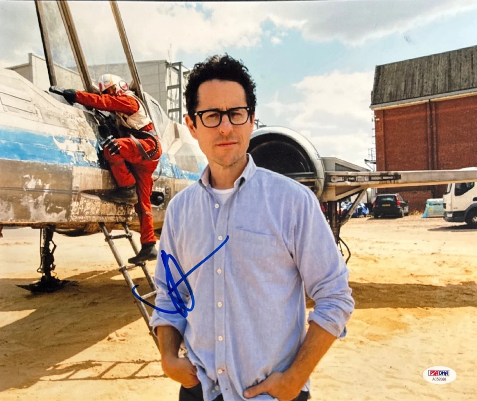 JJ Abrams — JJ Abrams Signed 11x14 Star Wars Photo Director PSA AC59388