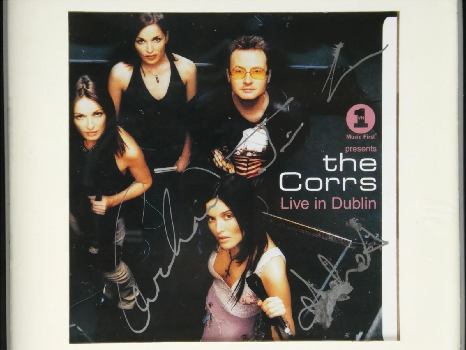 The Corrs Signed CD Cover, Live In Dublin Framed Display Matted, Smeared, image 3