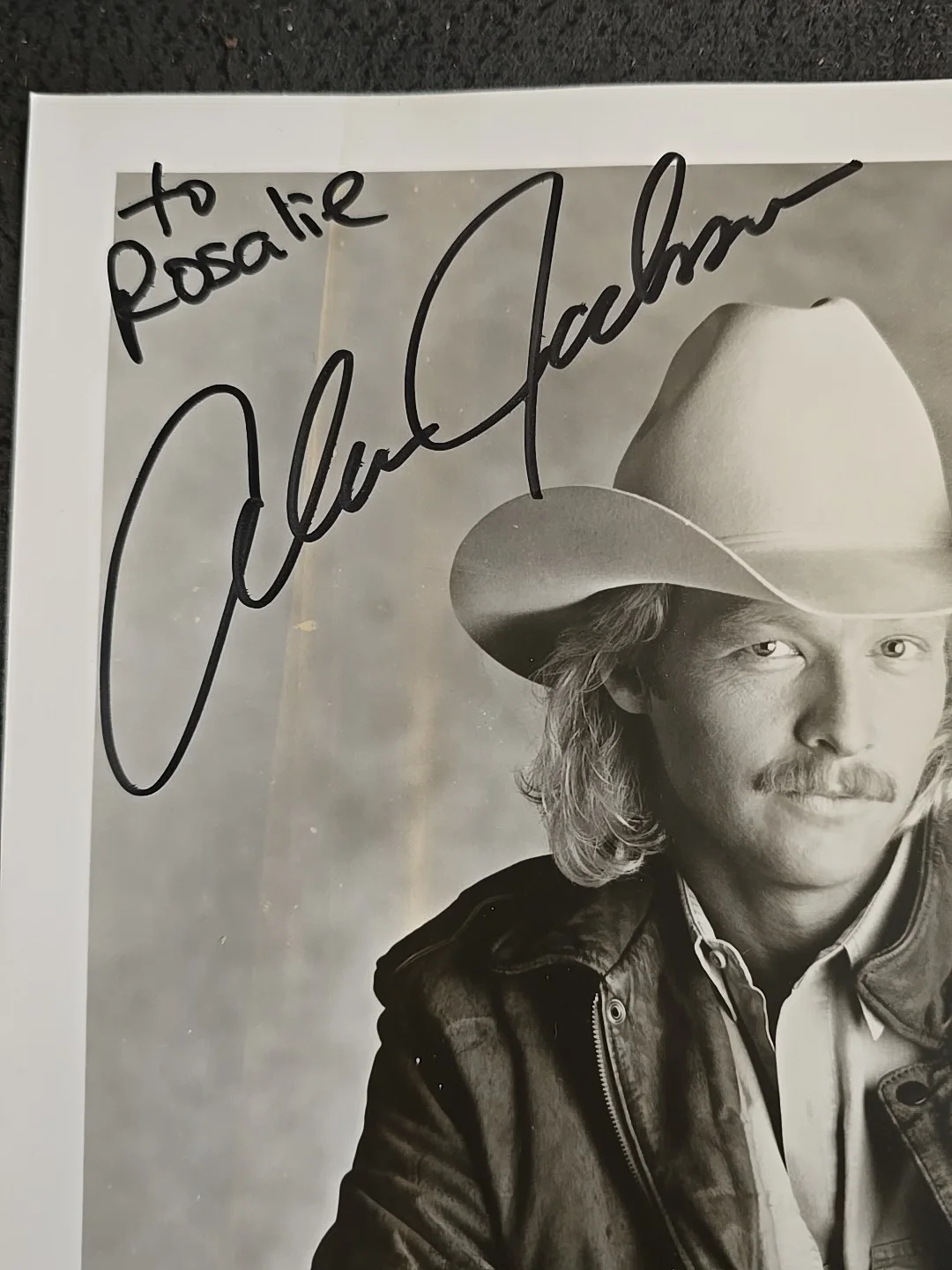 Alan Jackson: Country Singer, Signed Celebrity Photograph 8 x 10" Autograph, image 2