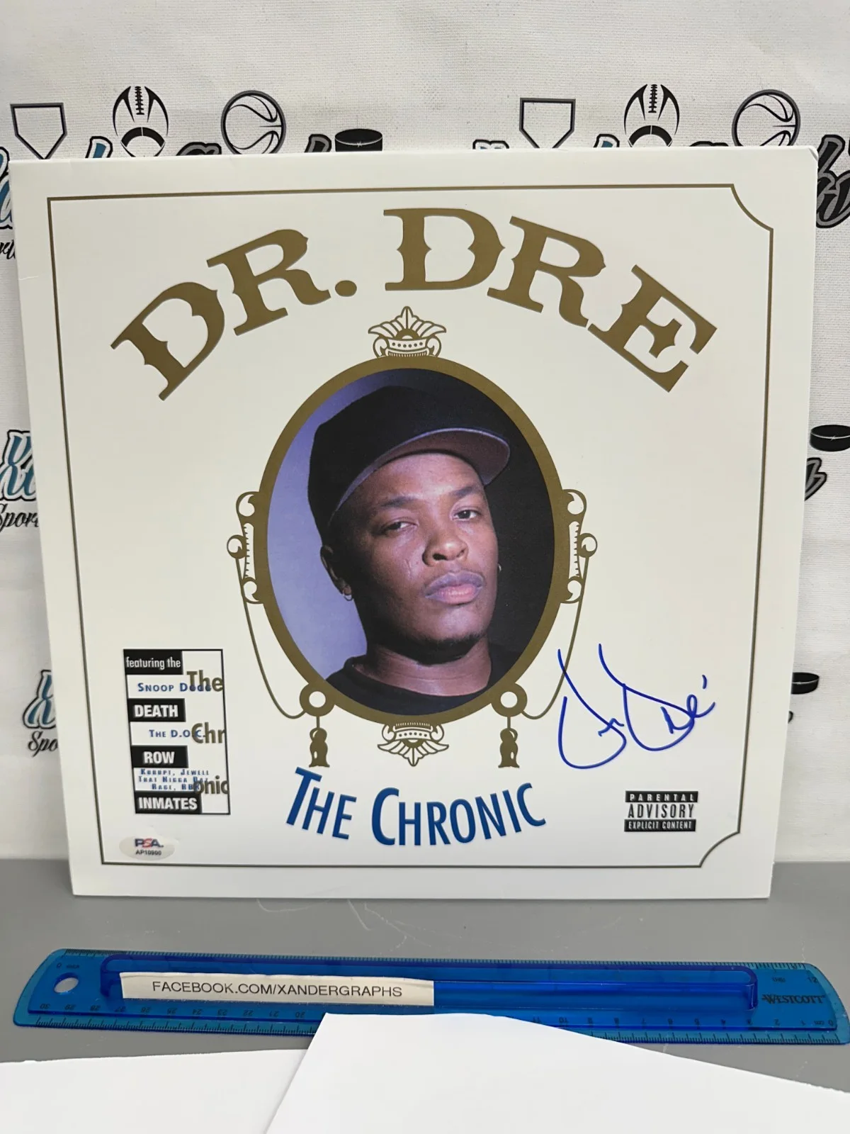 DR DRE ANDRE YOUNG CHRONIC NWA SIGNED AUTOGRAPHED RECORD VINYL ALBUM-PSA COA, изображение 2