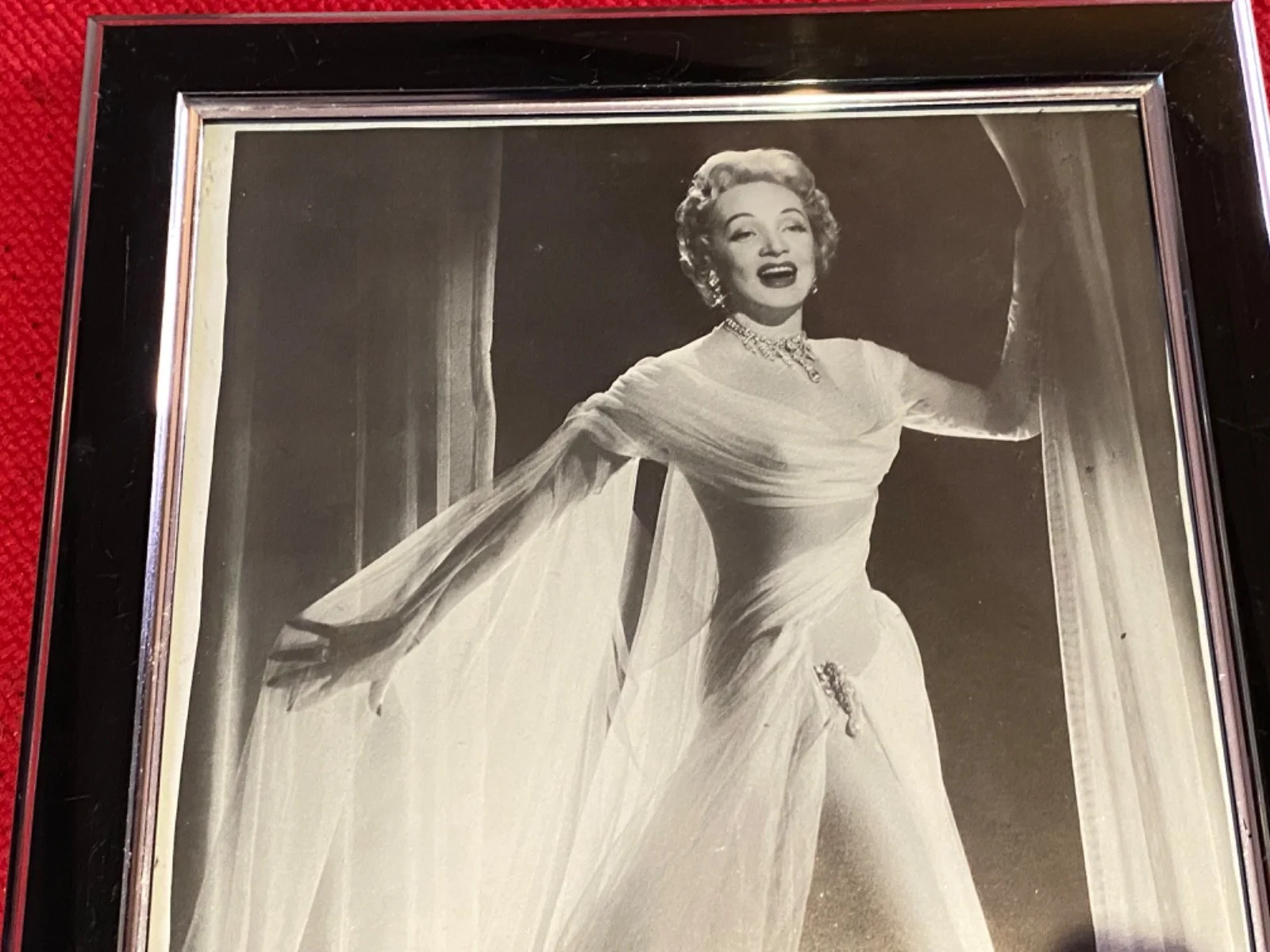 Vintage Framed Magazine Print Marlene Dietrich, image 3