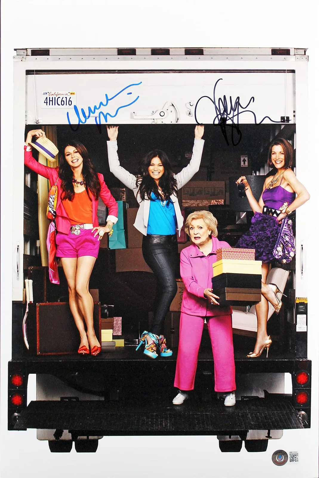 Valerie Bertinelli, Wendy Malick — Valerie Bertinelli & Wendy Malick Hot in Cleveland Signed 12x18 Photo BAS 1, image 3
