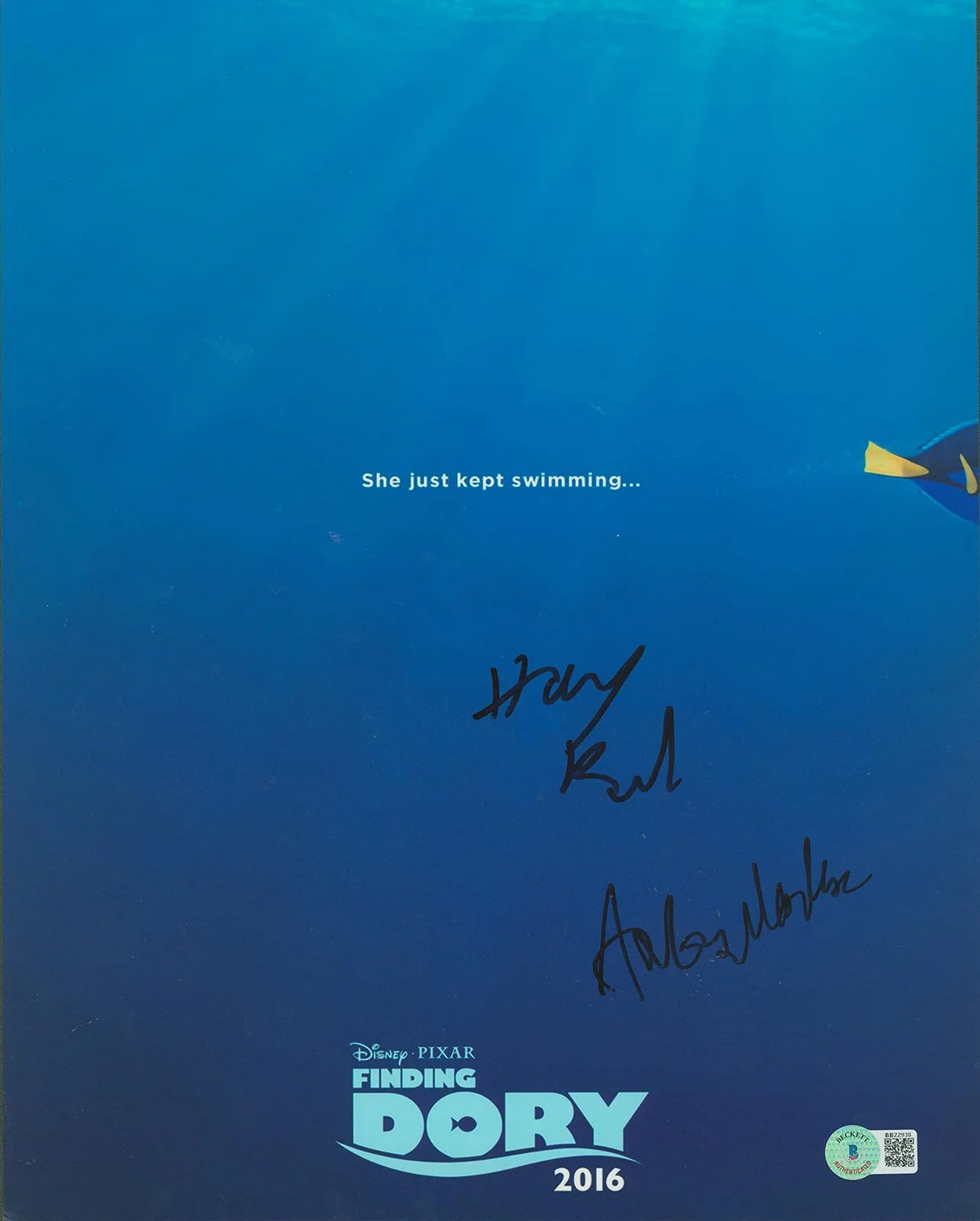 Hayden Rolence, Angus Maclan — Hayden Rolence & Angus Maclan Finding Dory Signed 11x14 Photo BAS #BB22938, изображение 3