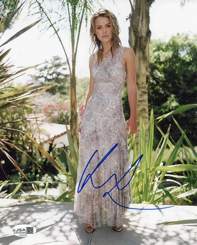 A Star — Keira Knightley 8X10 Photo Hand Signed Autographed JSA COA
