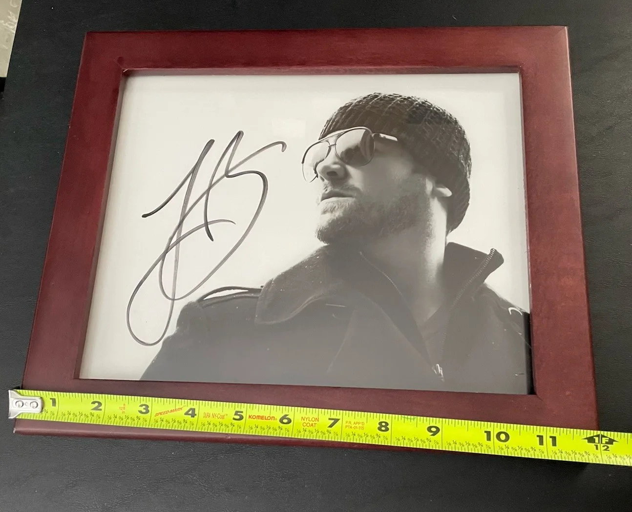 Lee Brice signed photo, comes with the frame!, image 5