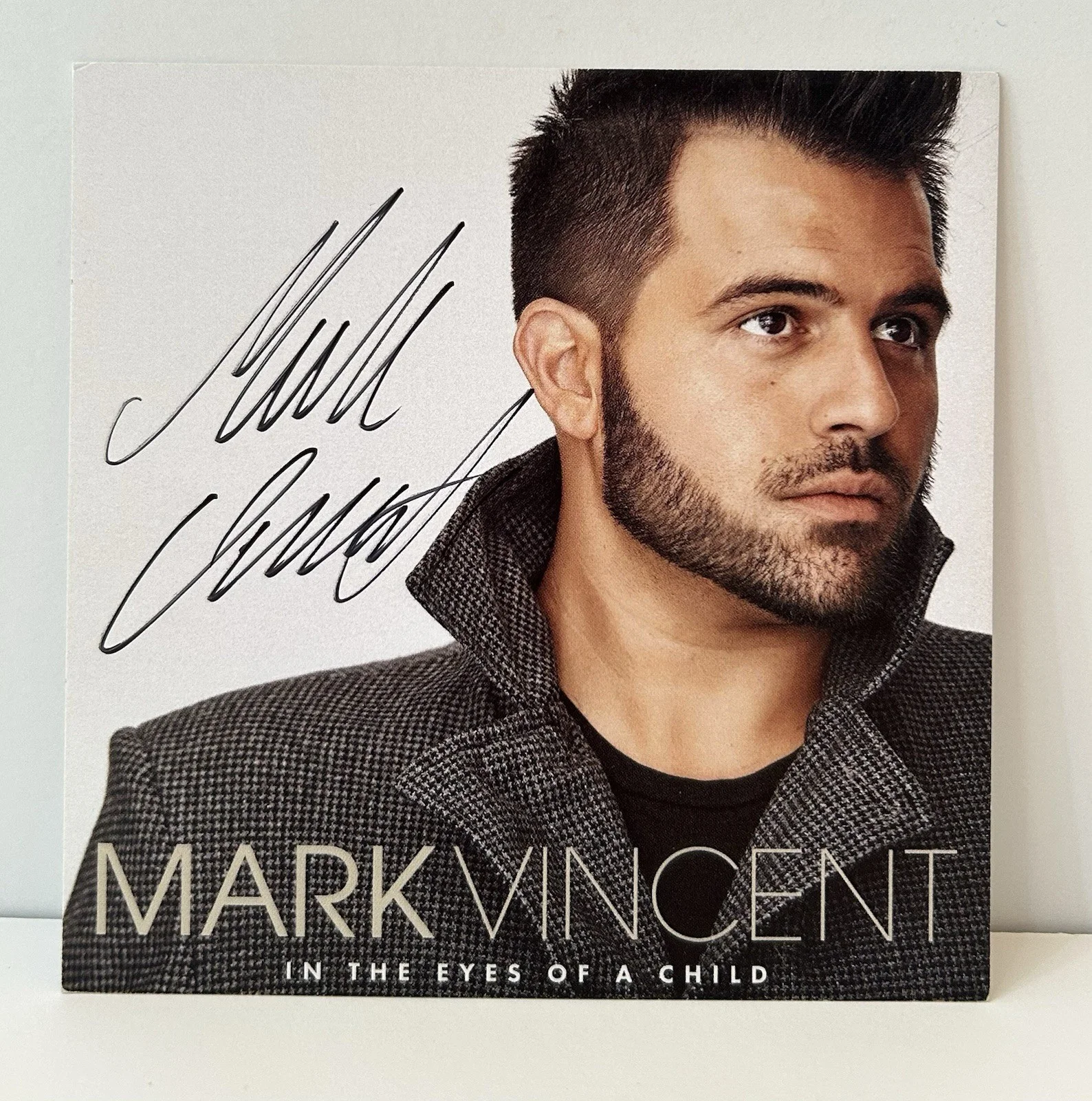 2 Mark Vincent Australian Classical Crossover Pop Singer CDs w/ Signed Photo, image 2