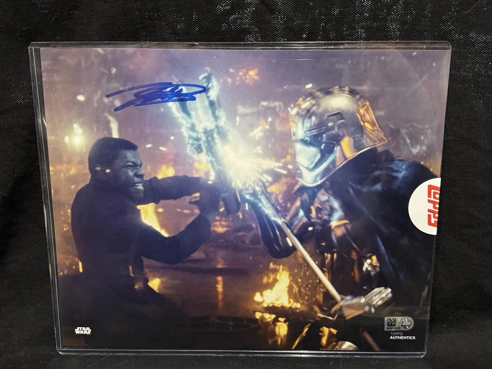 John Boyega — JOHN BOYEGA FINN STAR WARS SIGNED TOPPS AUTHENTICS AUTOGRAPH 8X10 PHOTO W/ HOLO