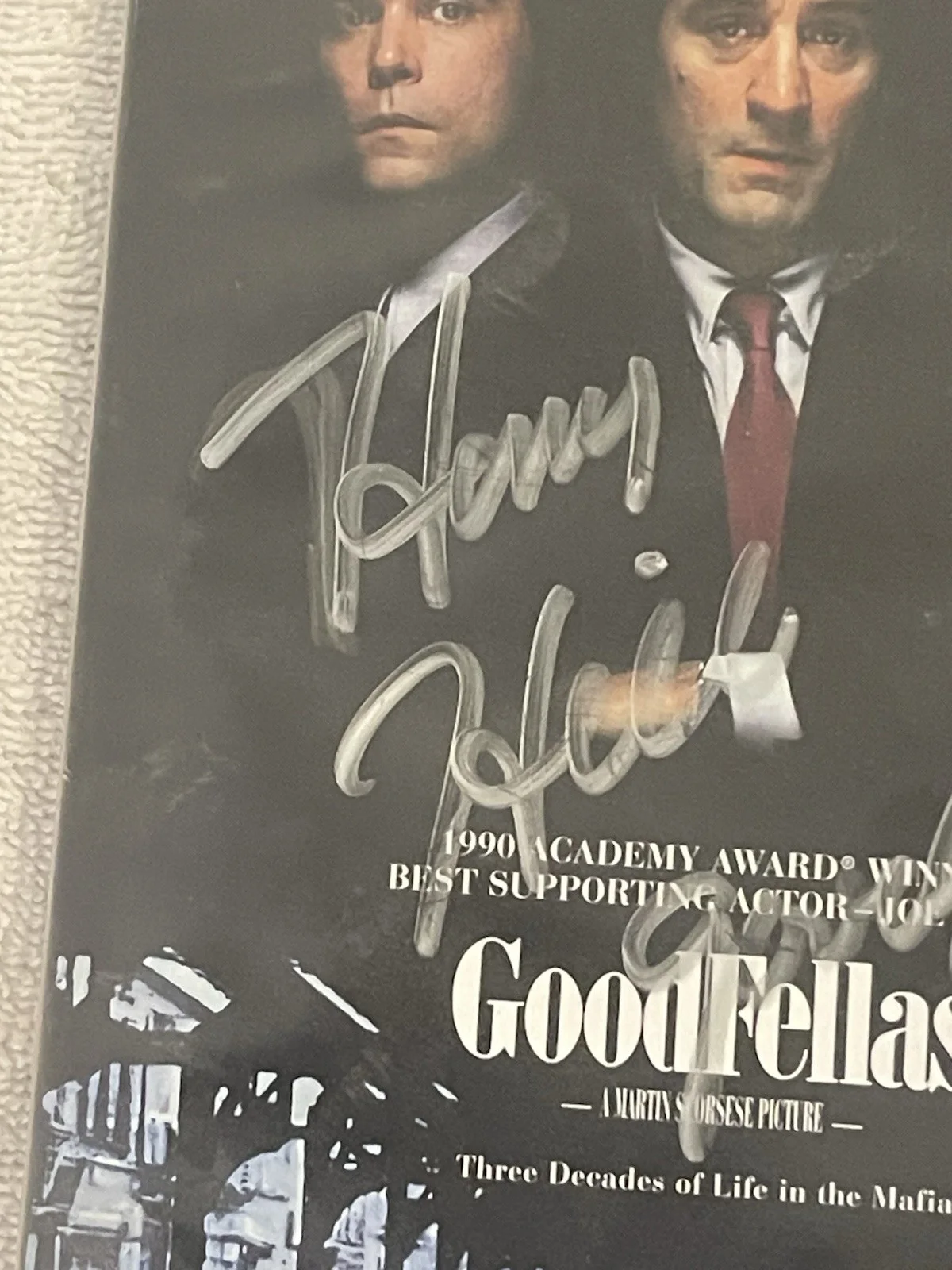 Henry Hill — HENRY HILL Inscribed "Good Fellas" Signed Autograph Auto DVD Movie JSA CERT, изображение 2