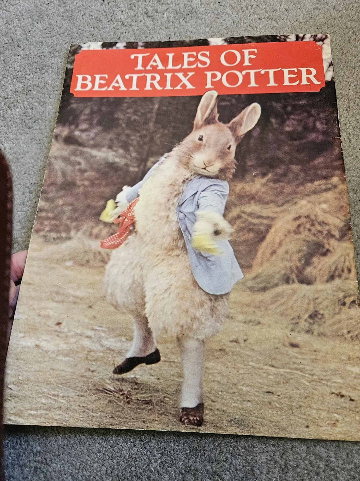 TALES OF BEATRIX POTTER EMI FILM PROGRAMME BY SYDNEY EDWARDS 1971 PAPERBACK BOOK, изображение 3