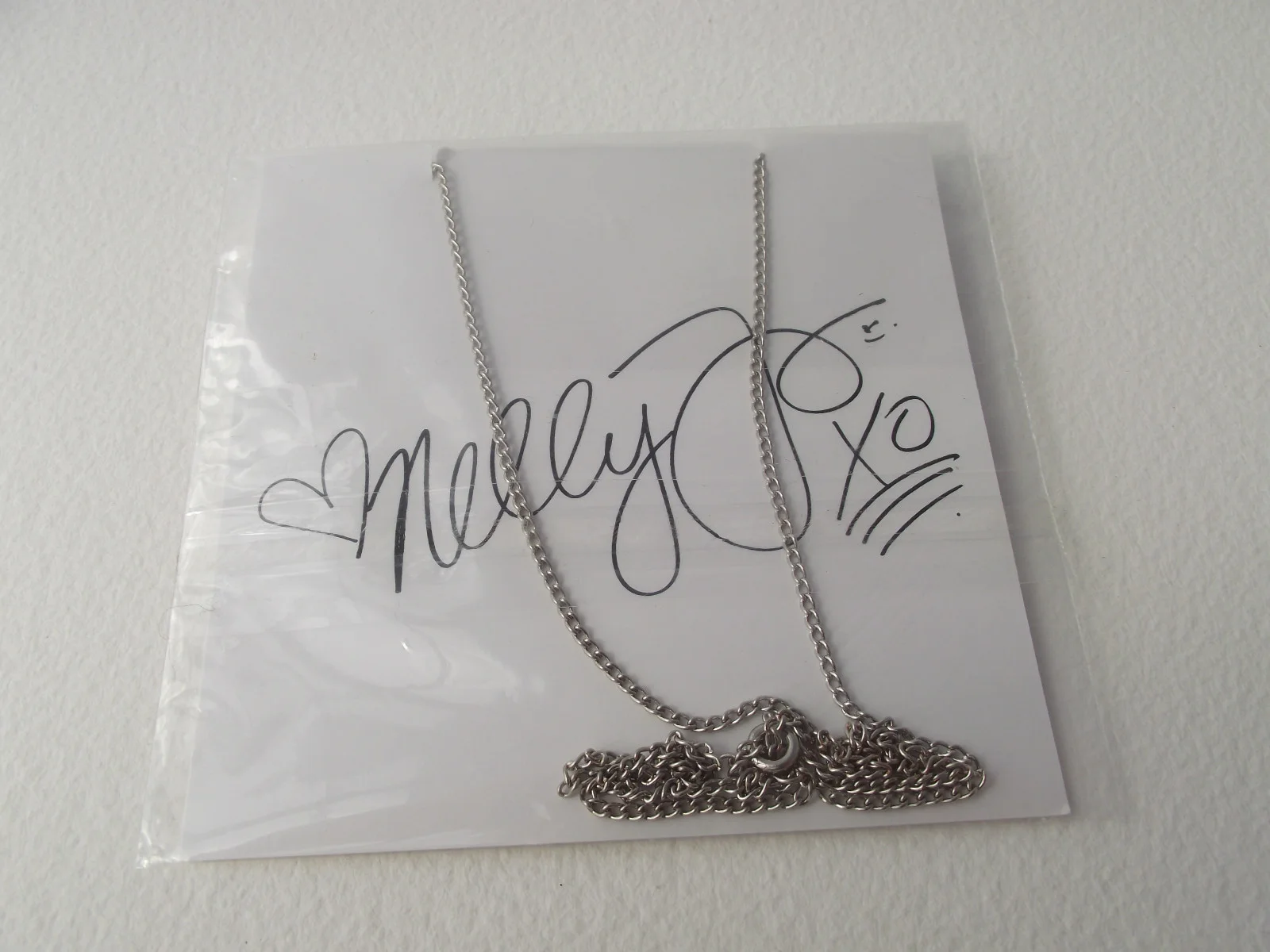 Nelly Furtado "The Spirit Indestructible" Necklace w/Pendant Signed Sealed NEW, изображение 2