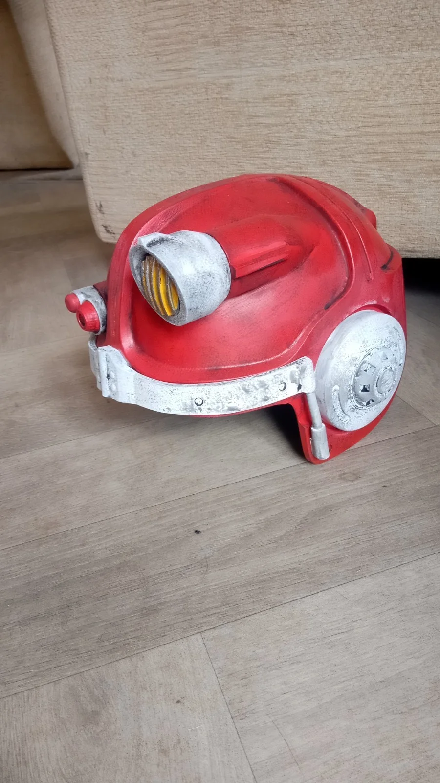 Fallout Combat Armor Helmet 3d printed Prop Nuka Cola Edition, image 4