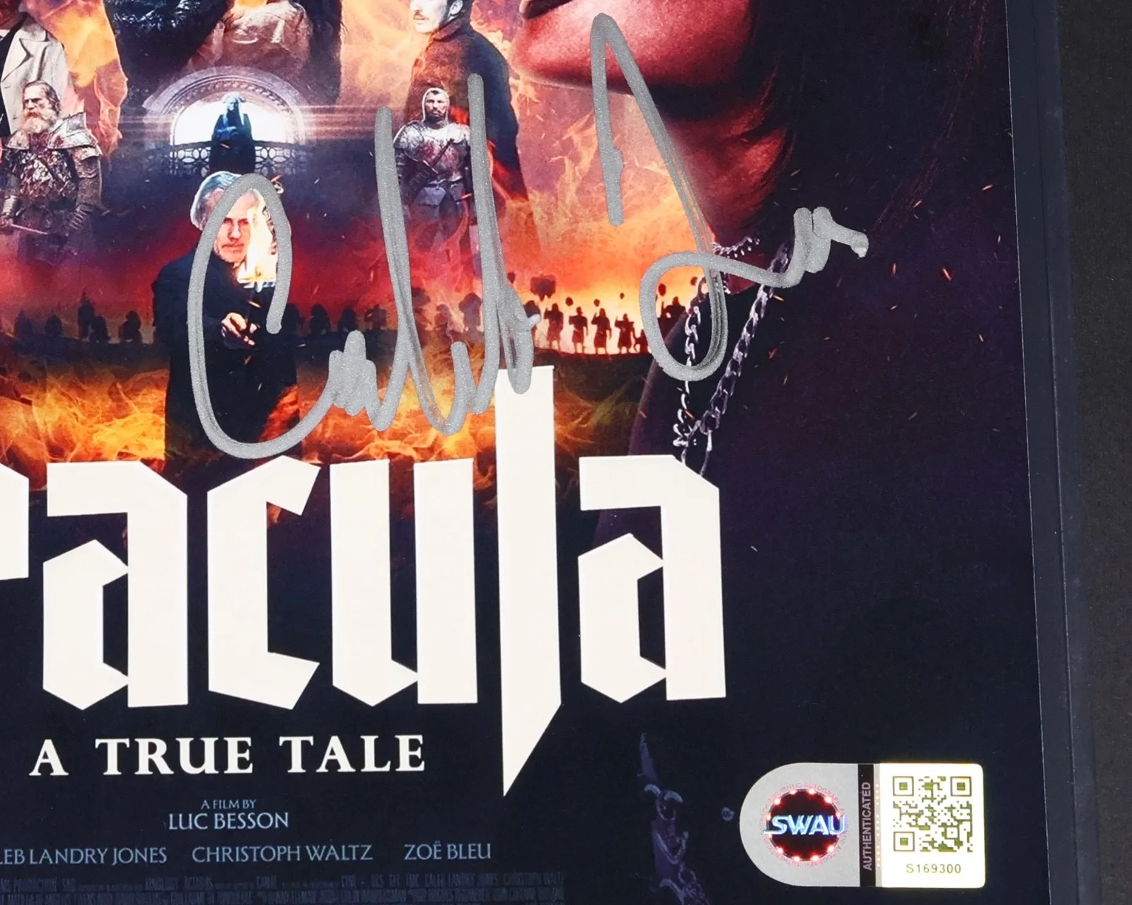 Caleb Landry Jones — CALEB LANDRY JONES Signed DRACULA 8x10 PHOTO + SWAU COA, image 2