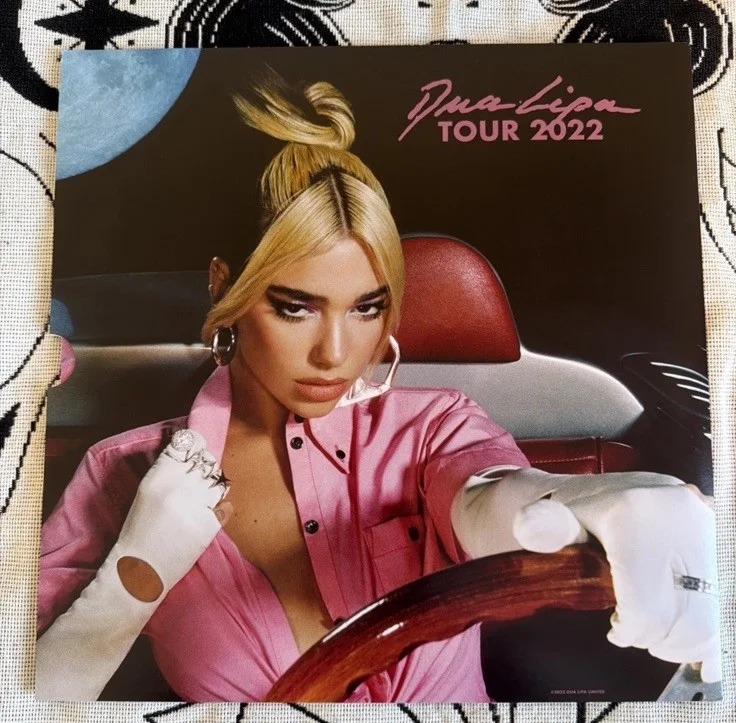 SIGNED Dua Lipa 2022 Future Nostalgia Tour House Party VIP Package MINT, изображение 3