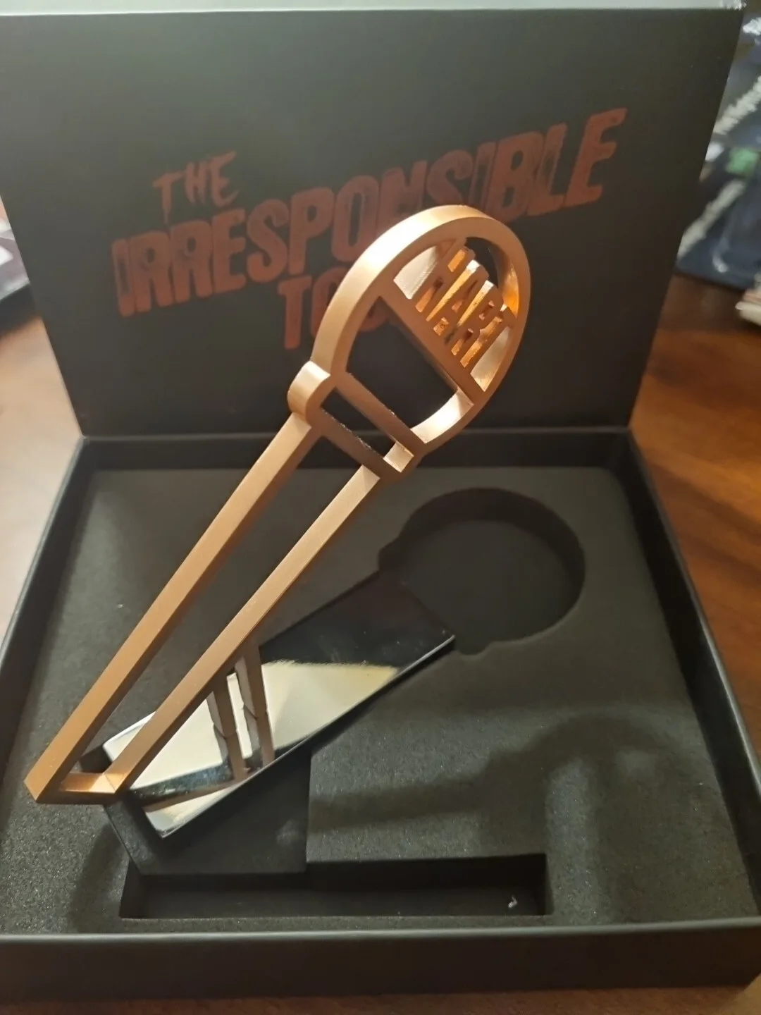 Kevin Hart Irresponsible Tour Limited Edition Hart Microphone Statue VIP Gift, image 4