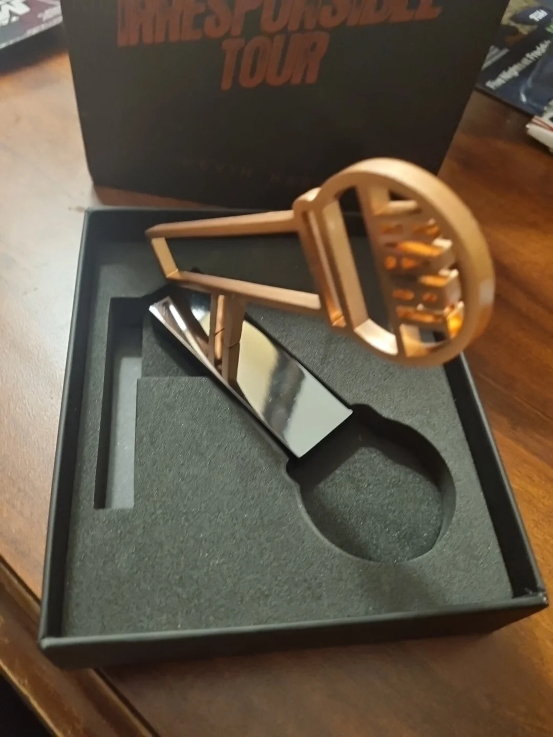 Kevin Hart Irresponsible Tour Limited Edition Hart Microphone Statue VIP Gift, image 5