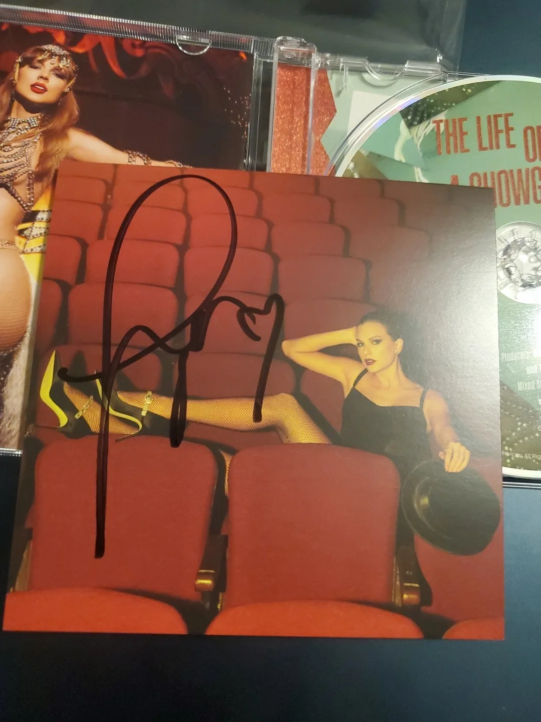 Taylor Swift Signed TLOAS Photo 4 Teardrop, image 2