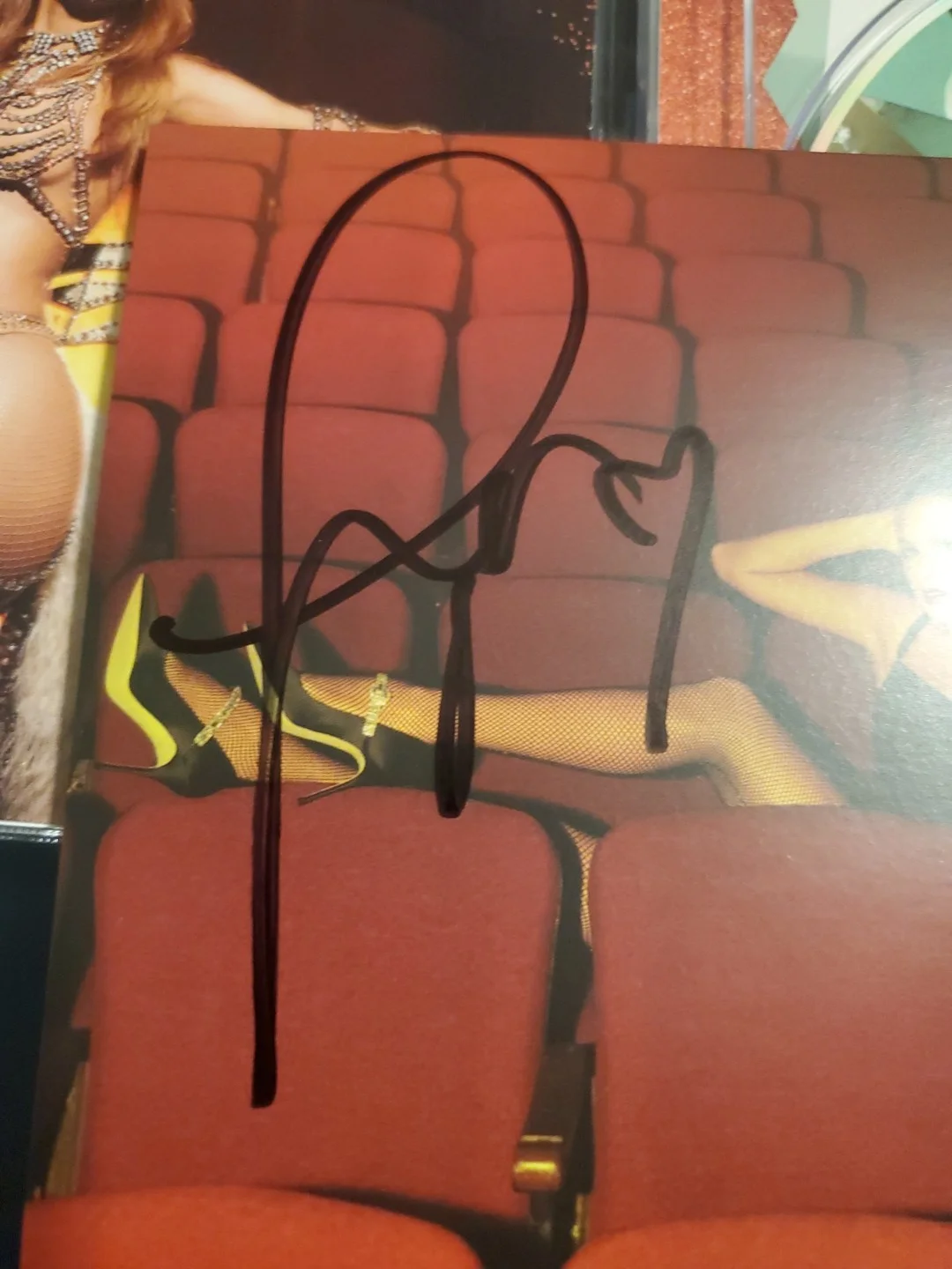 Taylor Swift Signed TLOAS Photo 4 Teardrop, image 3