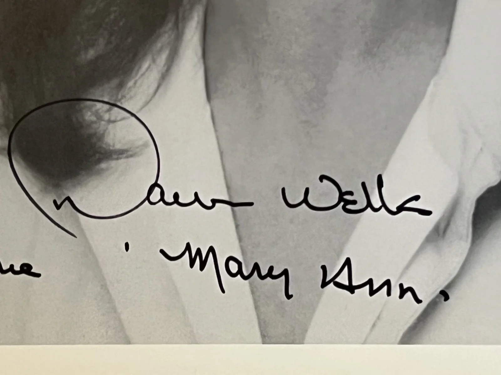 Dawn Wells — DAWN WELLS Portrait - 8"x10" Signed, image 2