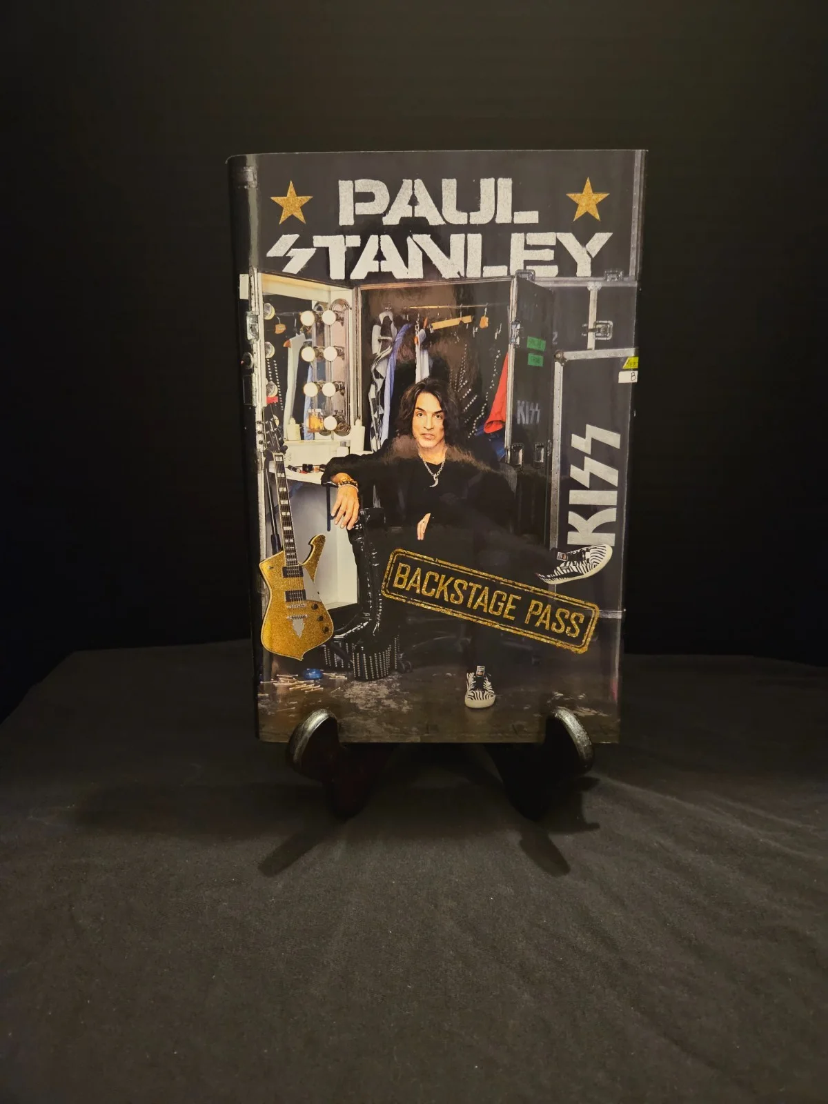 Paul Stanley Signed Copy Backstage Pass Book KISS BAS COA, image 2