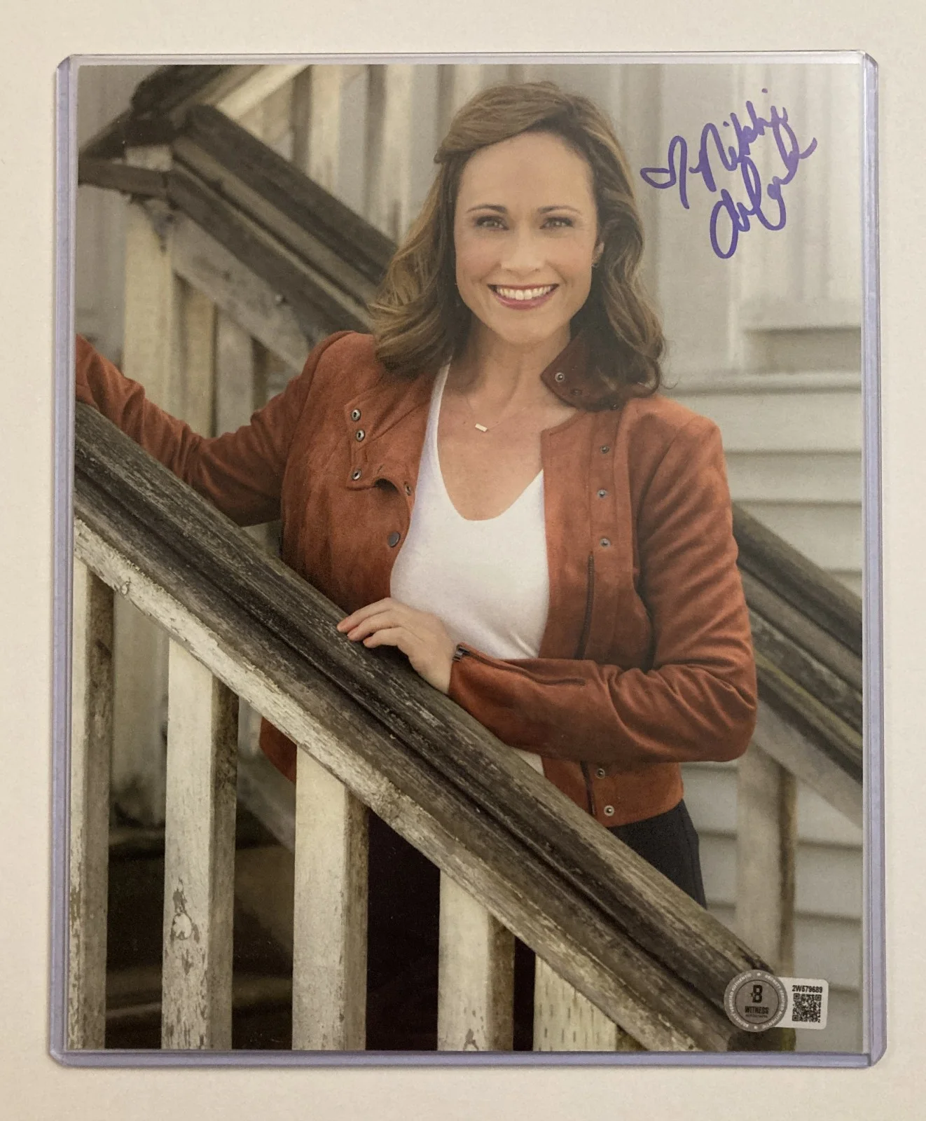 Nikki DeLoach — Nikki DeLoach Signed 8x10 Photo - Hallmark Channel - Beckett COA Autograph, изображение 4