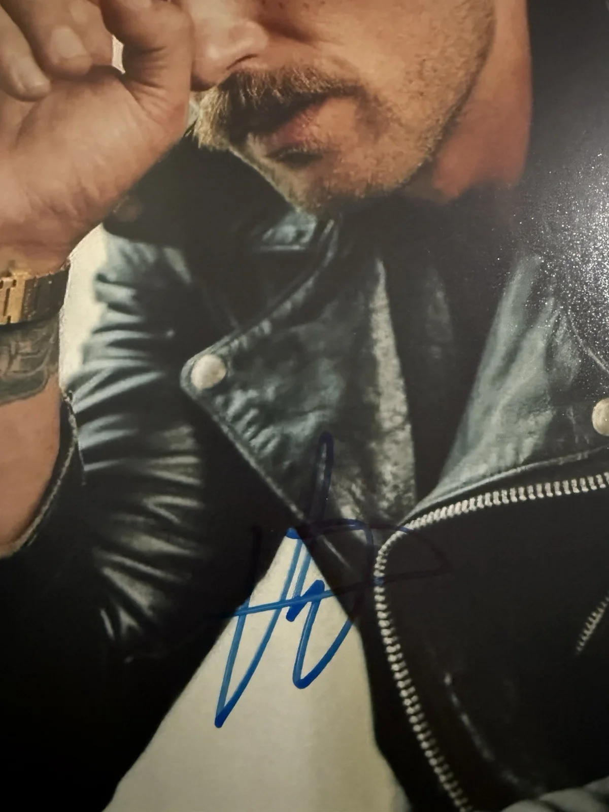 Brandon Sklenar — BRANDON SKLENAR SIGNED AUTOGRAPH 11x14 PHOTO 1923 SPENCER DUTTON BECKETT BQ95621, изображение 2