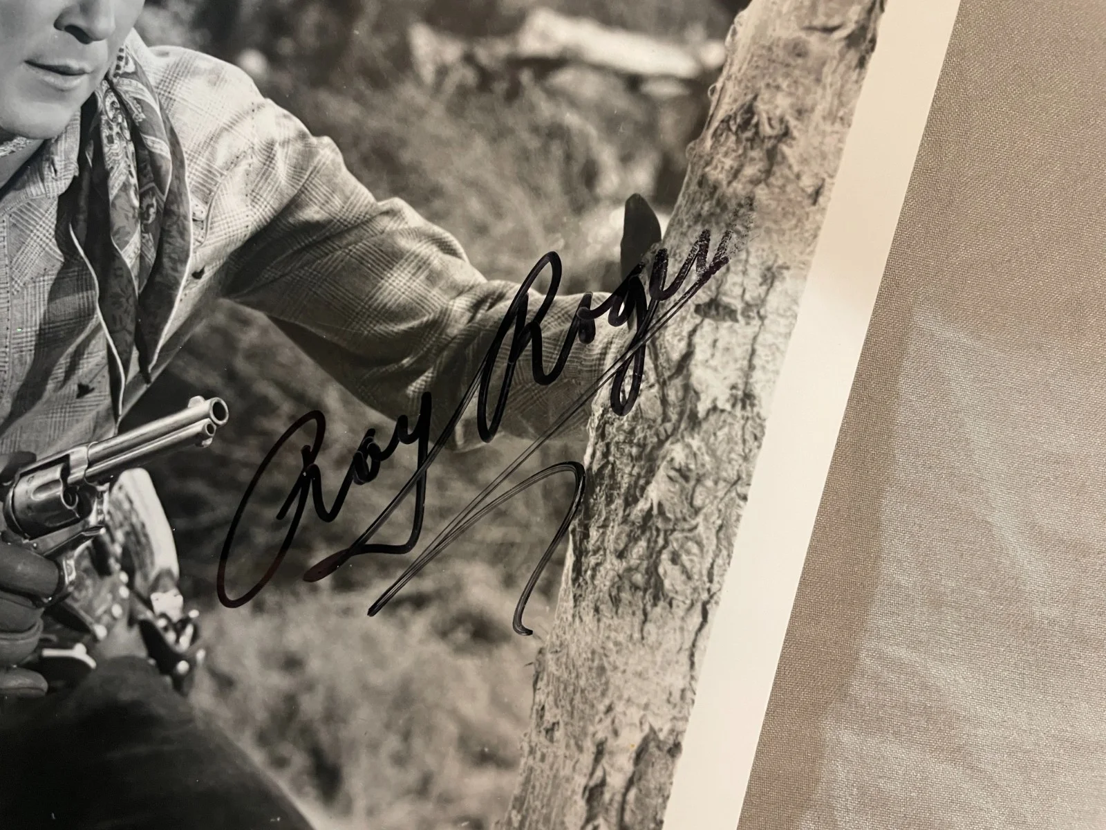 Roy Rogers Signed Autographed 8 x 10 Black & White Photo Cowboy, image 2