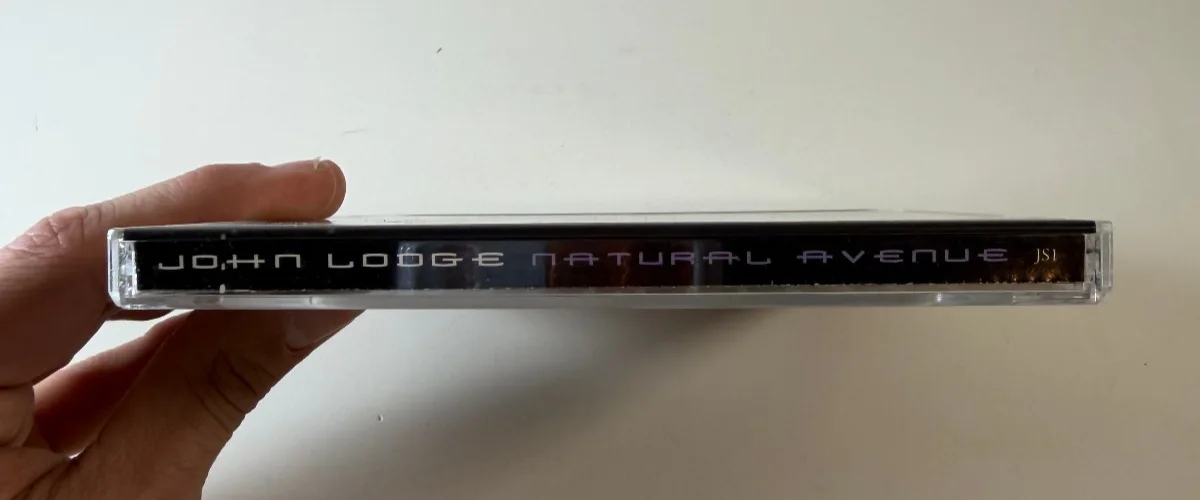John Lodge (Moody Blues) Signed Natural Avenue CD complete in case, image 3