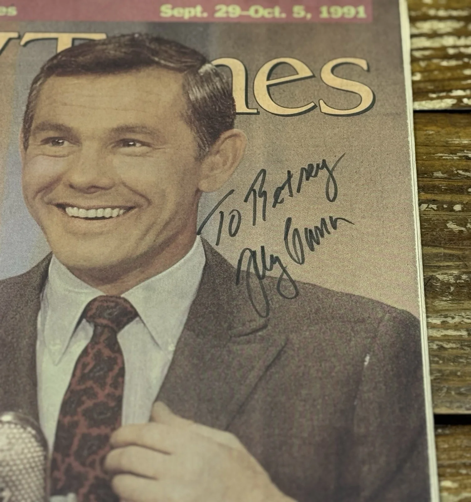 JOHNNY CARSON SIGNED LA LOS ANGELES TV TIMES 1991 PSA/DNA TONIGHT SHOW, изображение 2