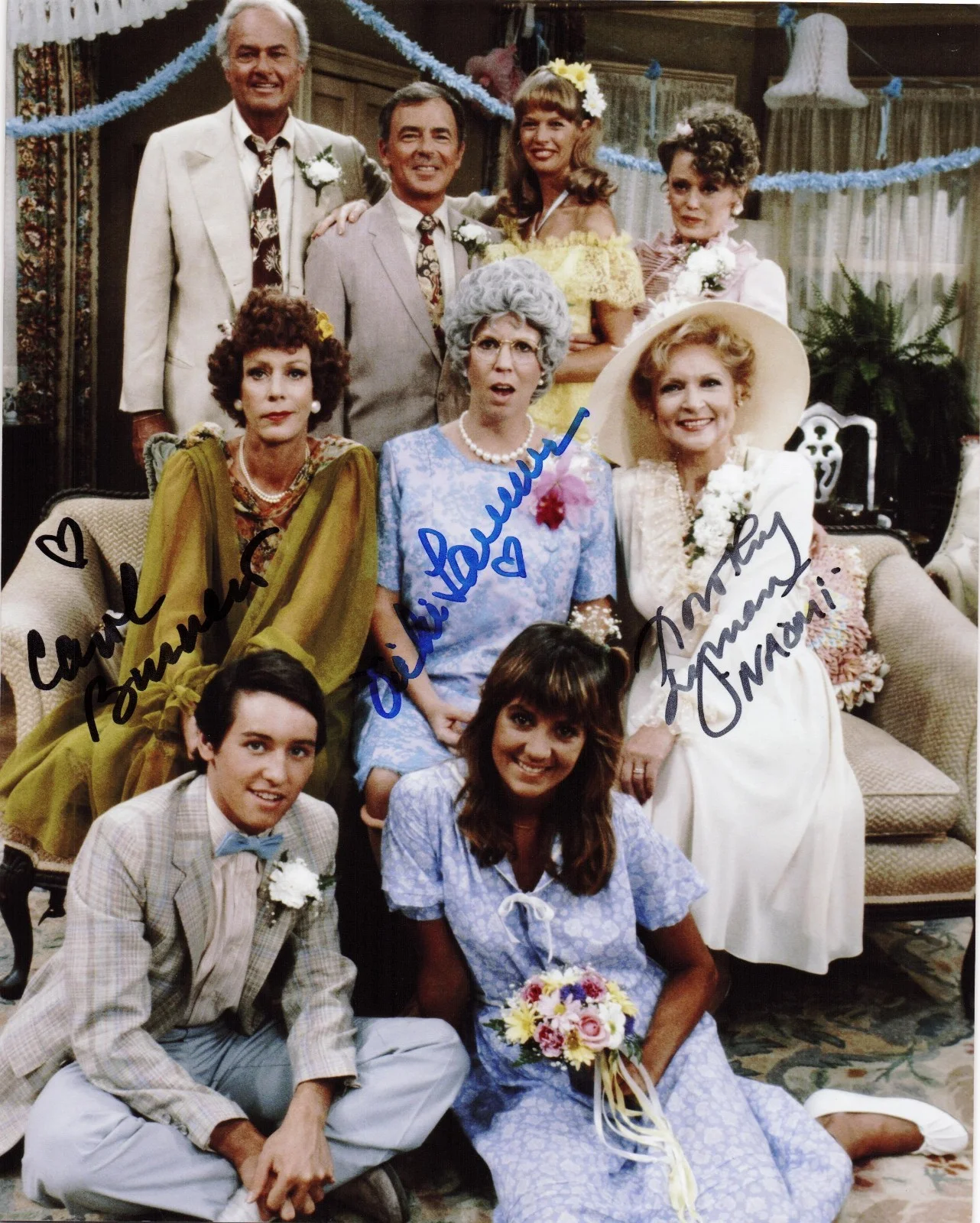 Carol Burnett, Vicki Lawrence, Dorothy Lyman — Carol Burnett, Vicki Lawrence, and Dorothy Lyman signed 8x10 photo Mama's Family