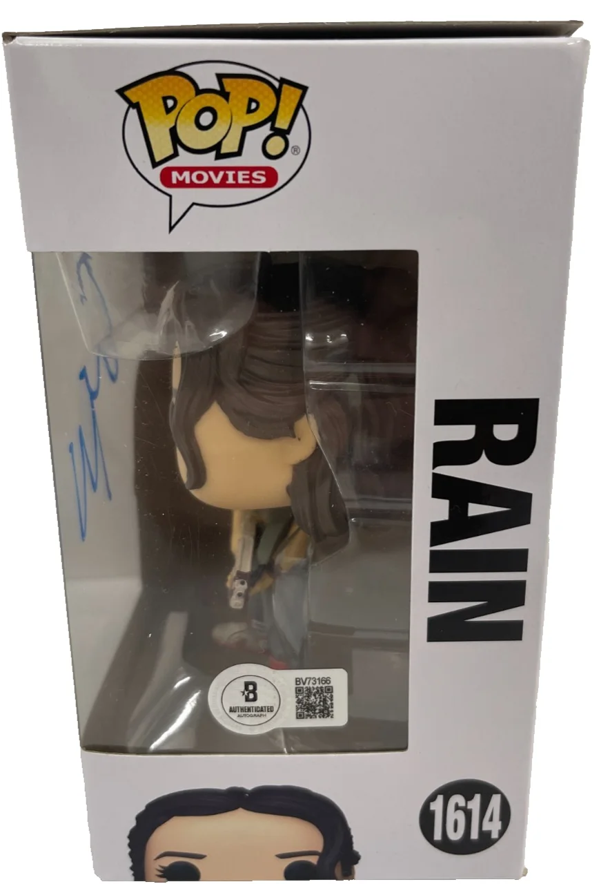Cailee Spaeny — Cailee Spaeny Signed Rain Funko 1614 Alien Romulus Authentic Autograph Beckett, image 2