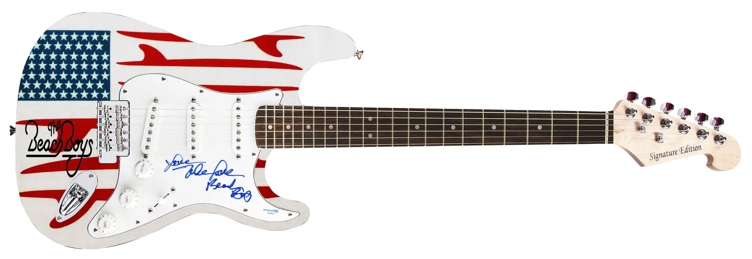 Mike Love of The Beach Boys Autographed Custom Graphics Guitar ACOA, изображение 2