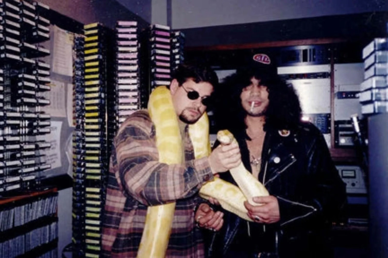 Slash of Guns N Roses Autographed Custom Graphics His Model Epiphone Guitar, изображение 5