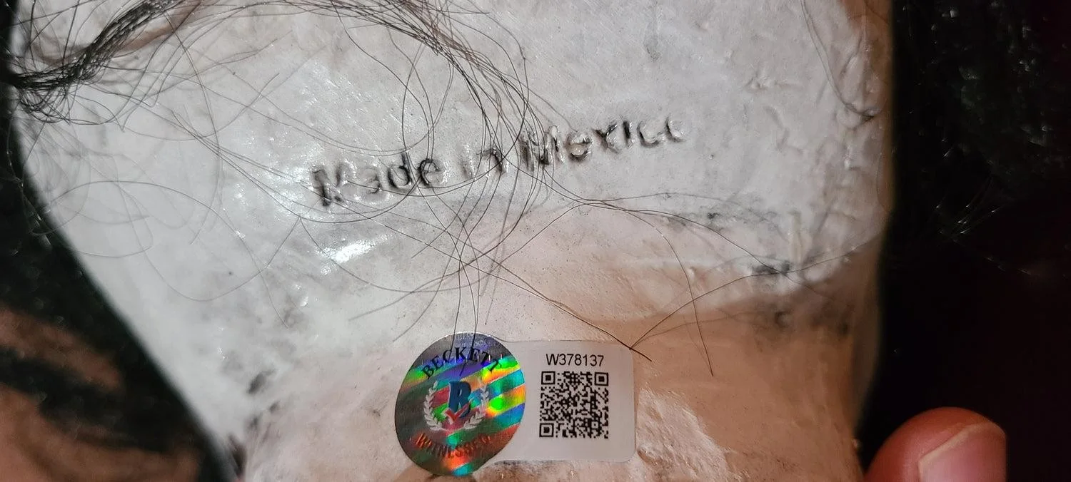 Tobin Bell Signed Saw Jigsaw Billy Puppet Doll with Tricycle BAS Witness, изображение 3