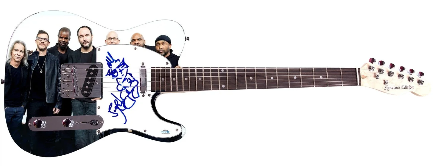 The Dave Matthews Band Stefan Lessard Sketch Autographed Custom Graphics Guitar, изображение 2