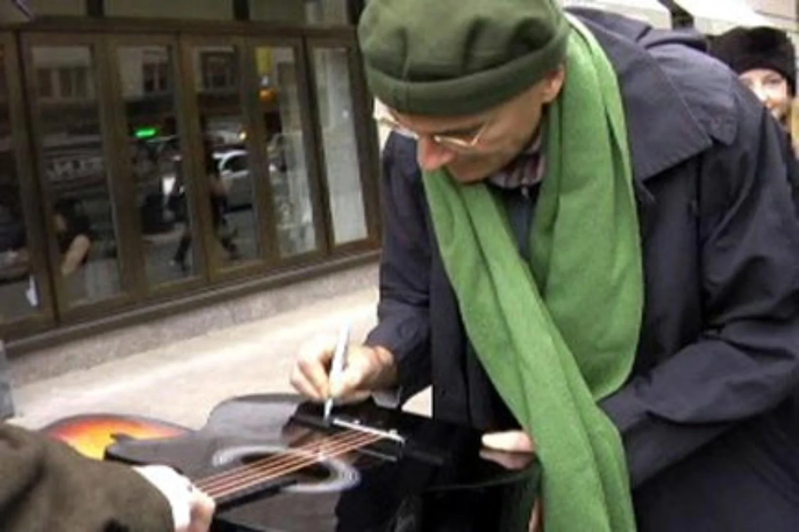 James Taylor Autographed "Soulful Serenade" 1/1 Signature Edition Graphics Guita, изображение 4