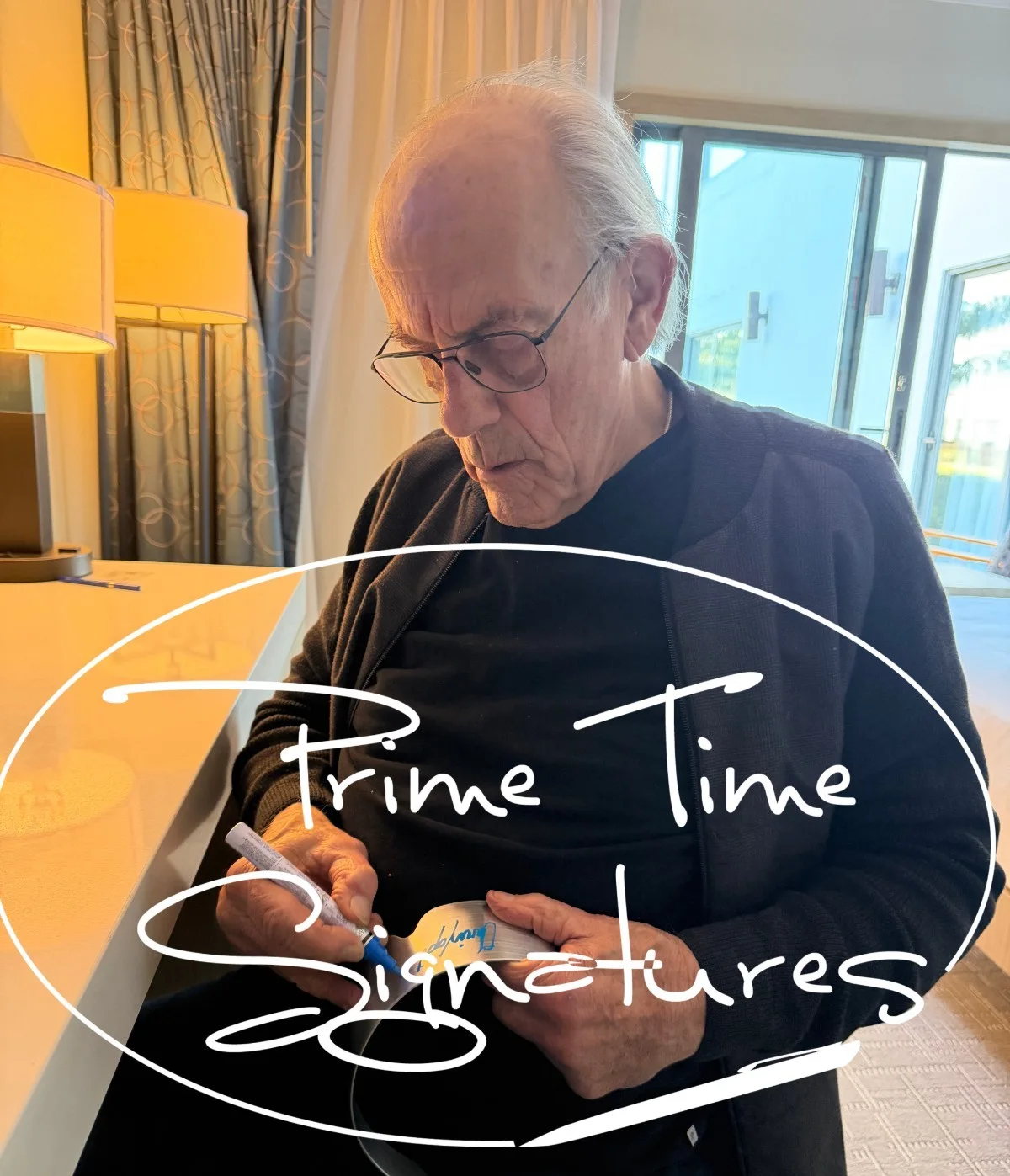 Christopher Lloyd — Christopher Lloyd Signed Doc Brown Glasses Back to the Future 2 Prop Beckett, image 2