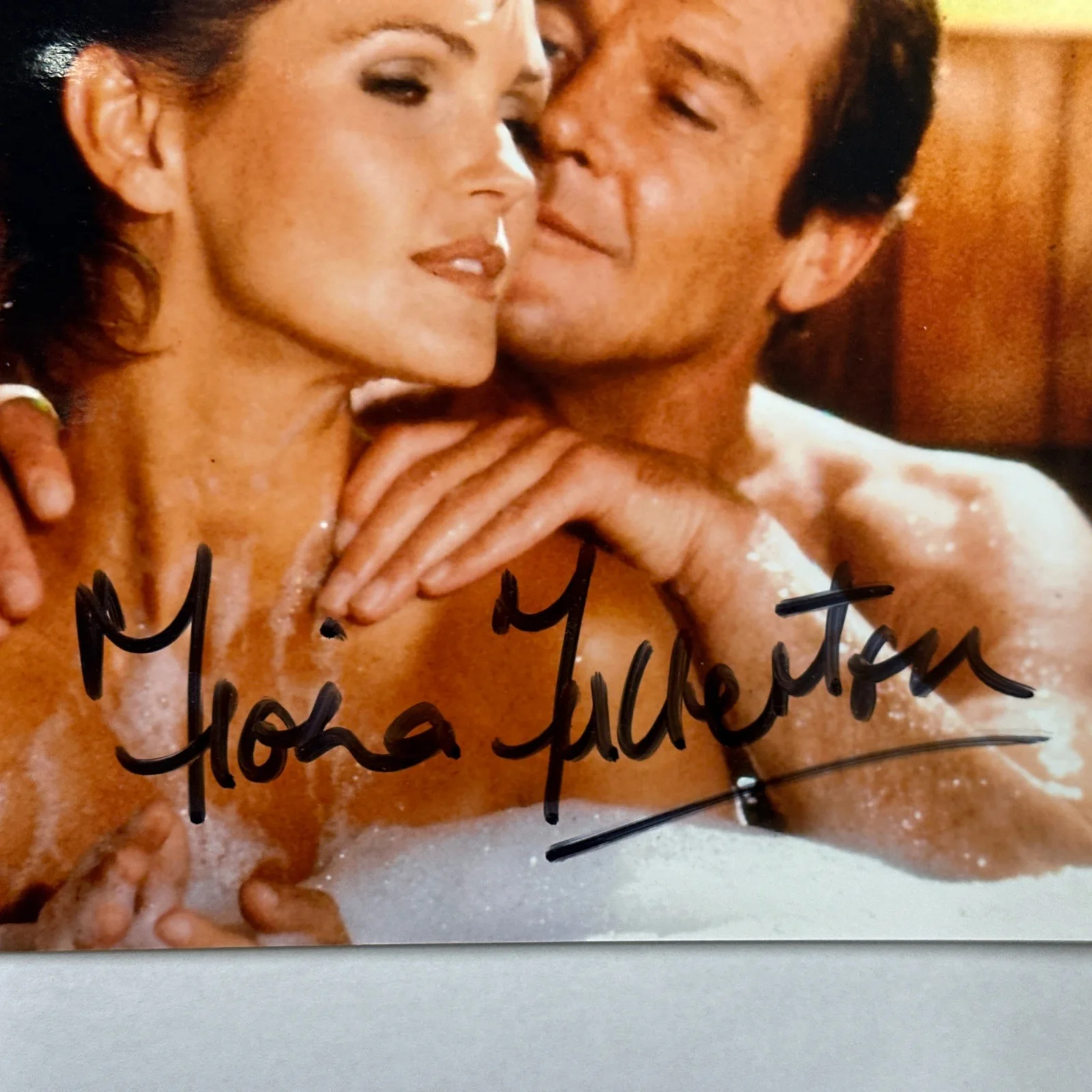 Fiona Fullerton James Bond Autographed Signed 8x10 Color Photo B’BC COA, image 2