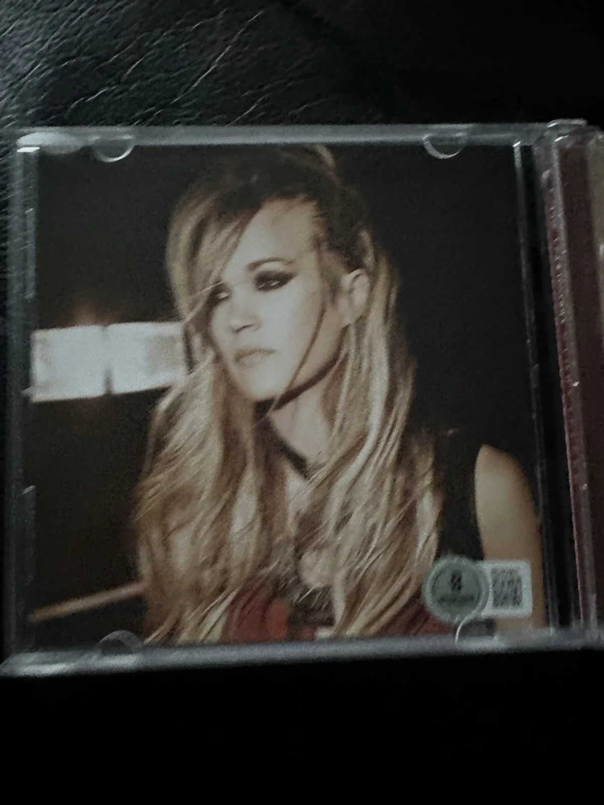 Carrie Underwood Signed Storyteller CD BECKETT COA BQ82901, изображение 3