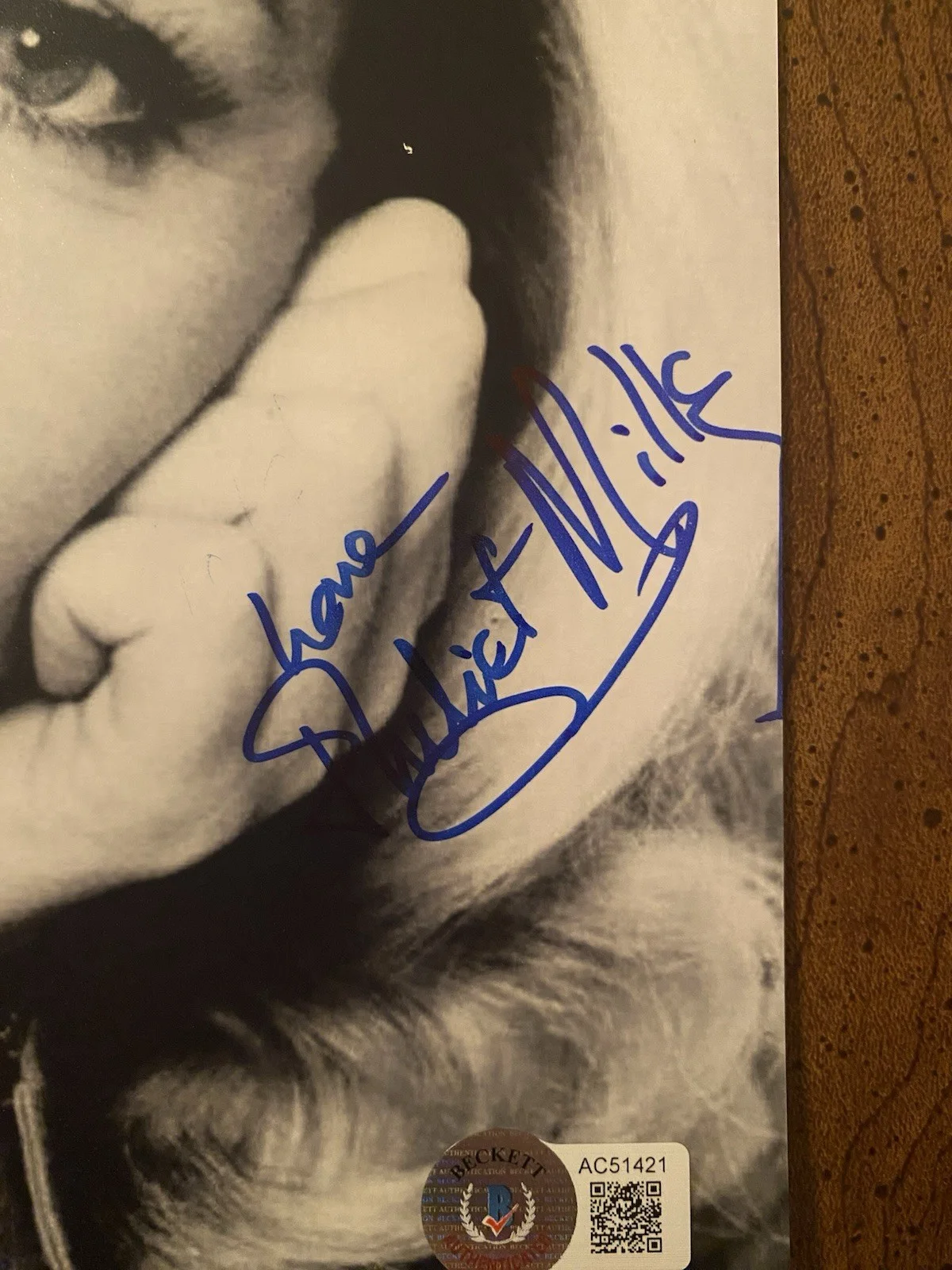Juliet Mills — Juliet Mills Signed Autographed Photo Avanti The Rare Breed Carry On Jack BAS, image 2