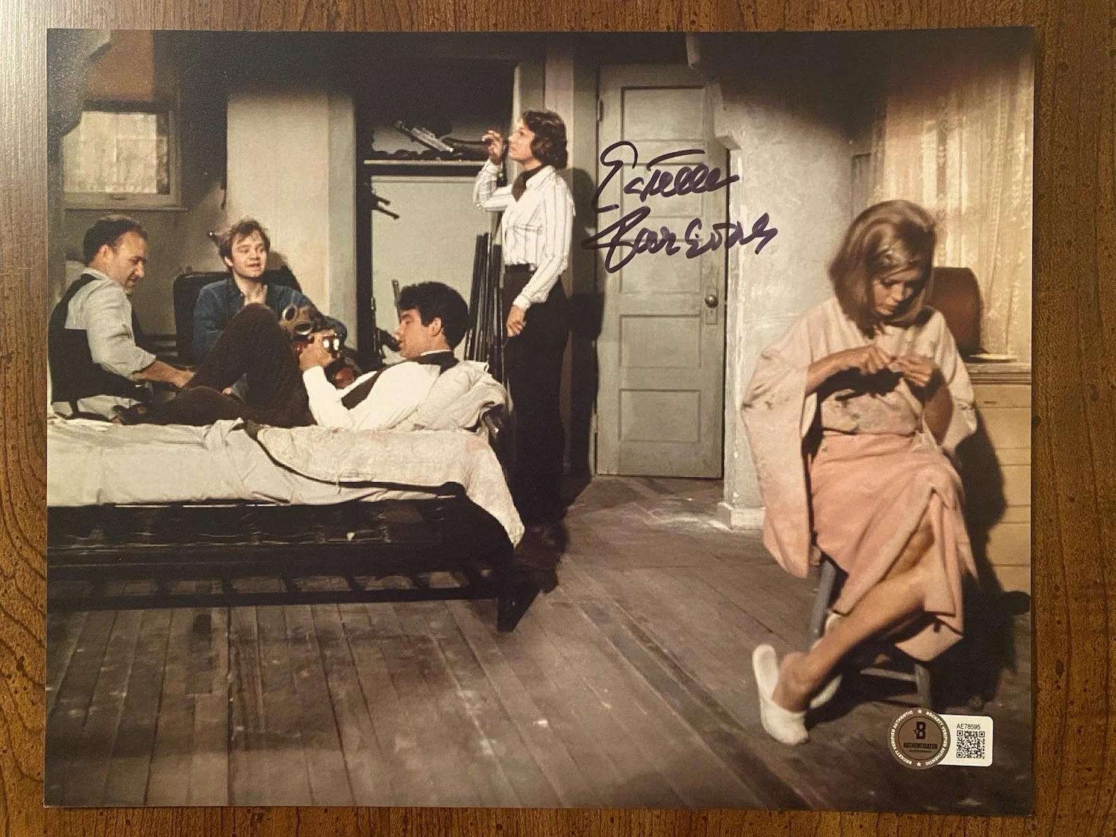 Estelle Parsons — Estelle Parsons Signed Autographed Photo Bonnie And Clyde Beckett BAS