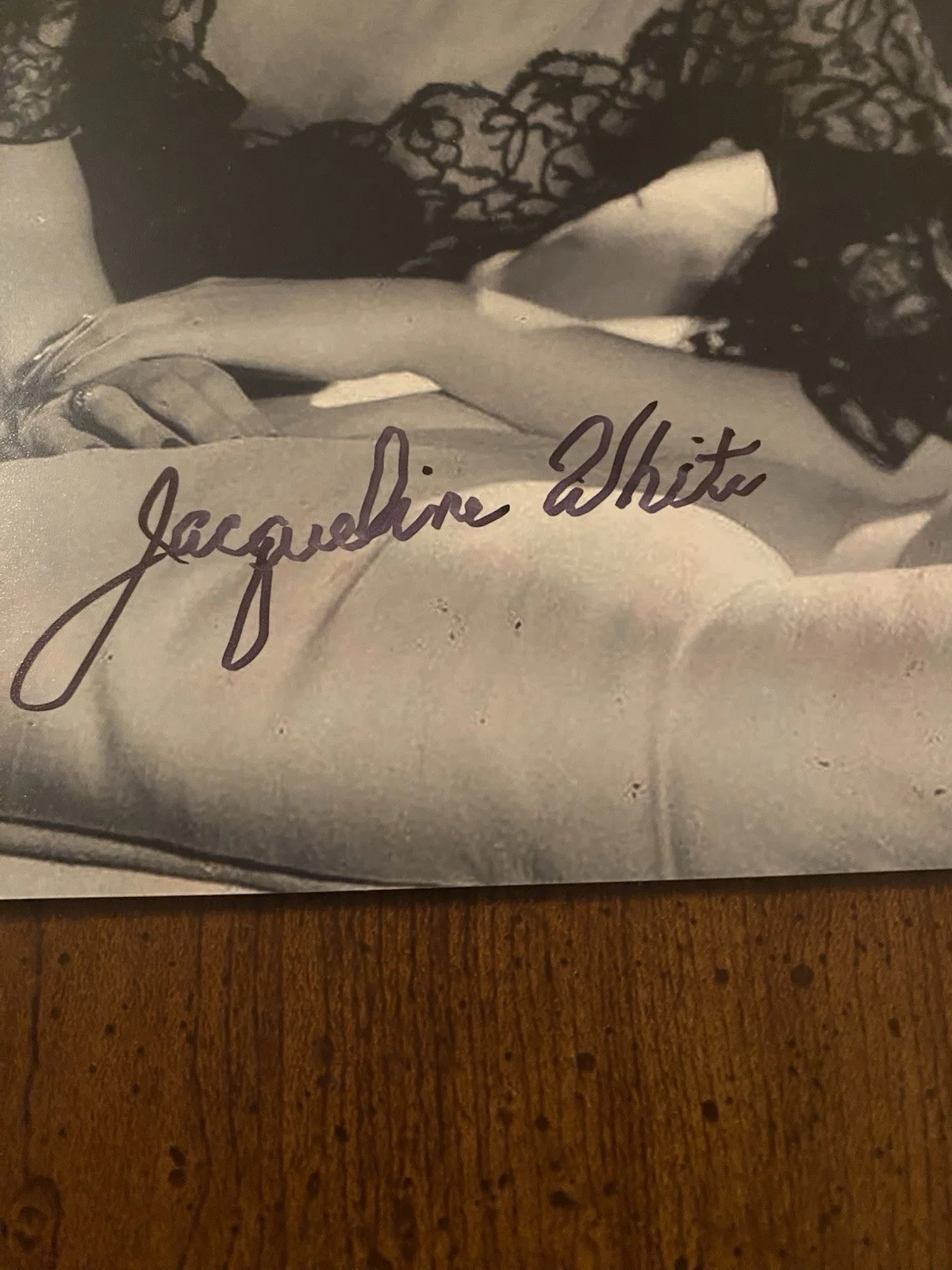 Jacqueline White — Jacqueline White Signed Autographed Photo Crossfire The Narrow Margin Beckett BA, image 3