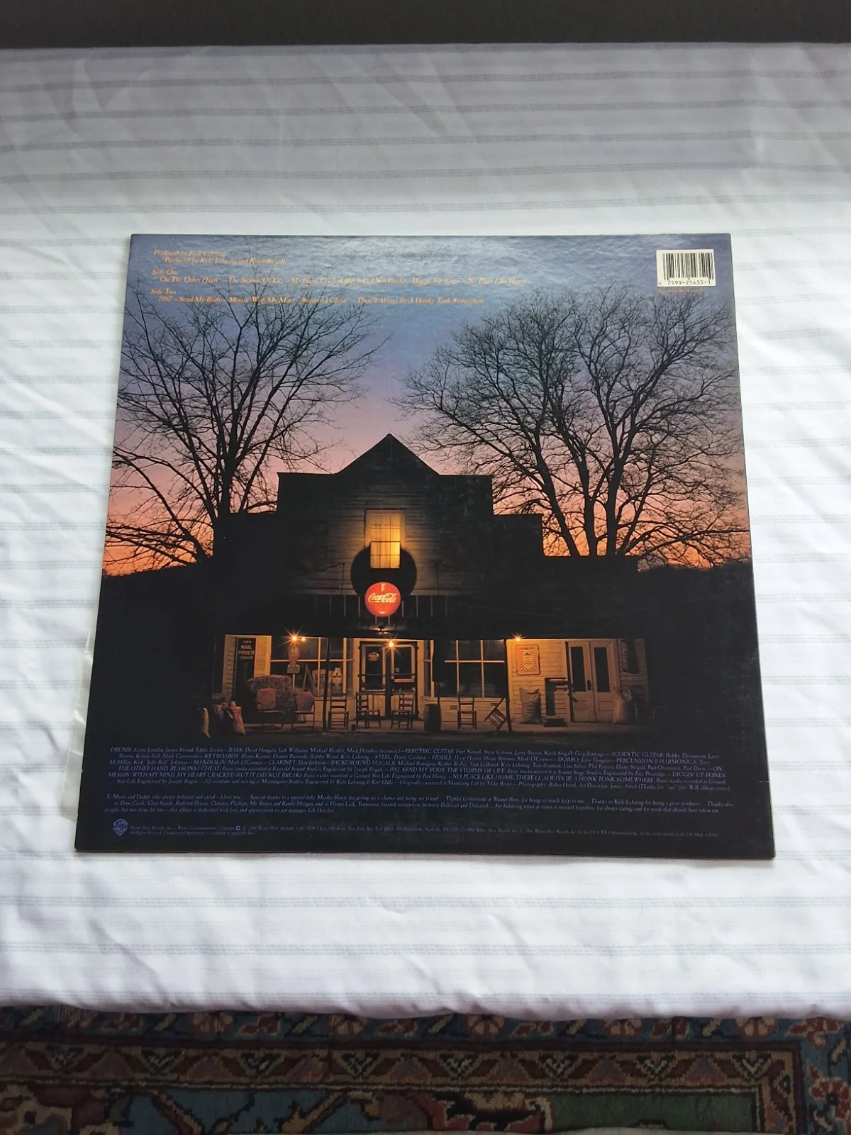 Randy Travis Autographed Storms of Life Original Vinyl Album, image 2