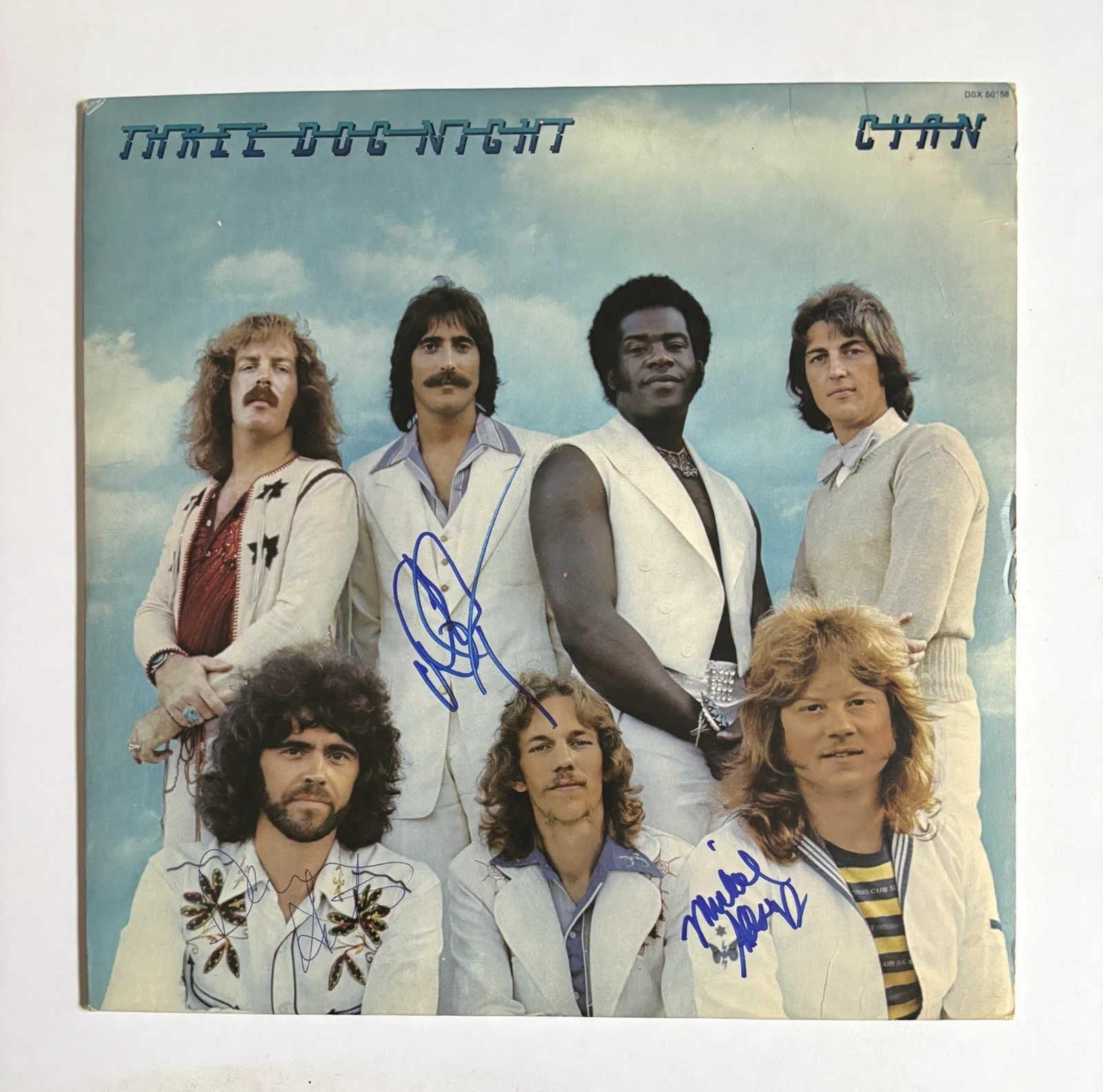 CHUCK NEGRON - DANNY HUTTON & ALLSUP Signed THREE DOG NIGHT LP Vinyl Album CYAN, изображение 2
