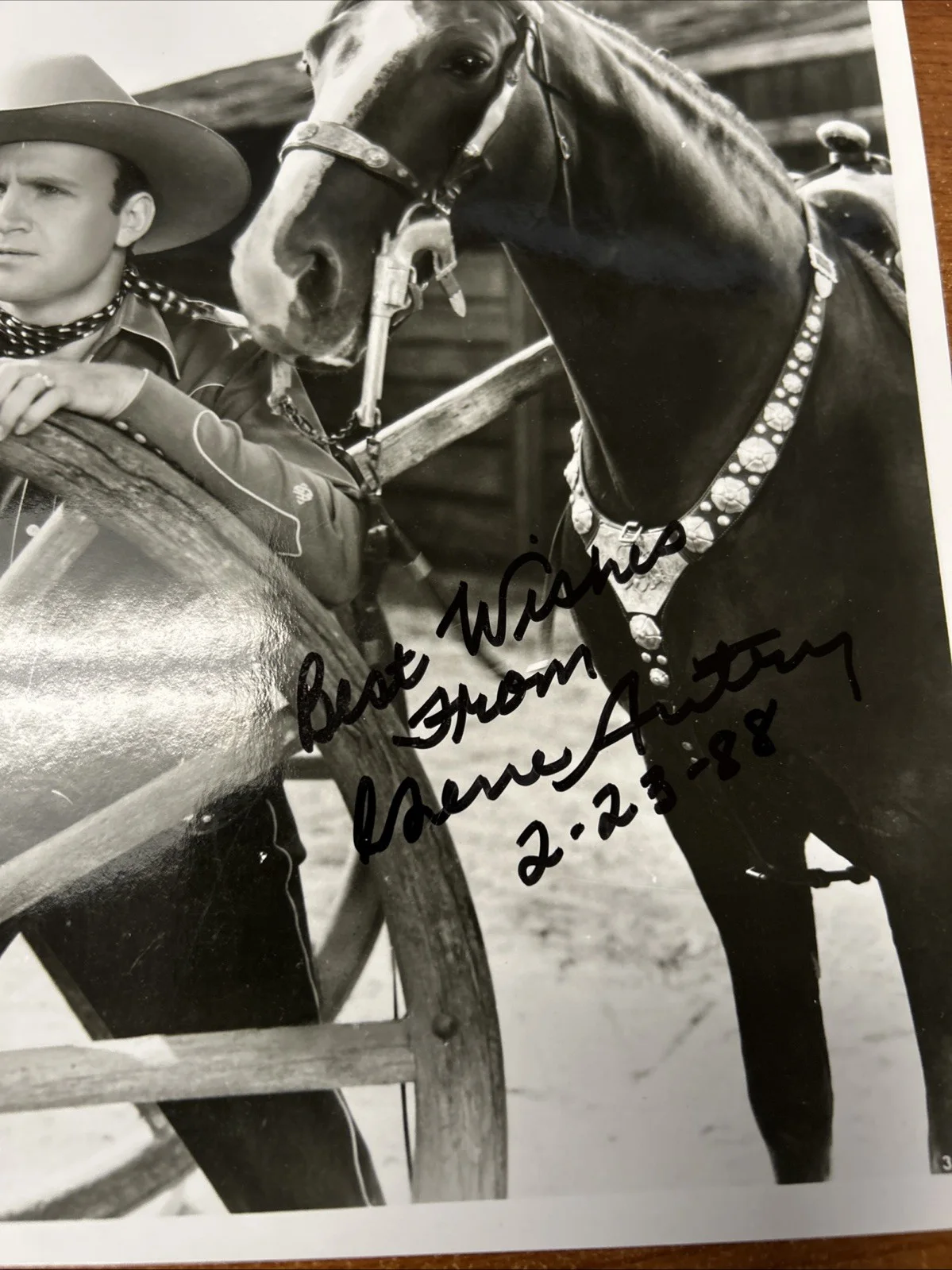 Gene Autry — Gene Autry The Singing Cowboy Rodeo Star Autographed BW 8"x10" Photo, image 2