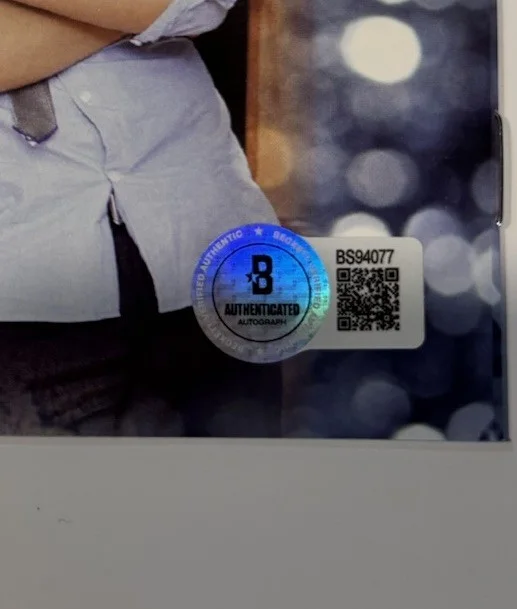 Scotty McCreery Signed CD Framed Christmas Album Beckett Authentic Autographed, изображение 3