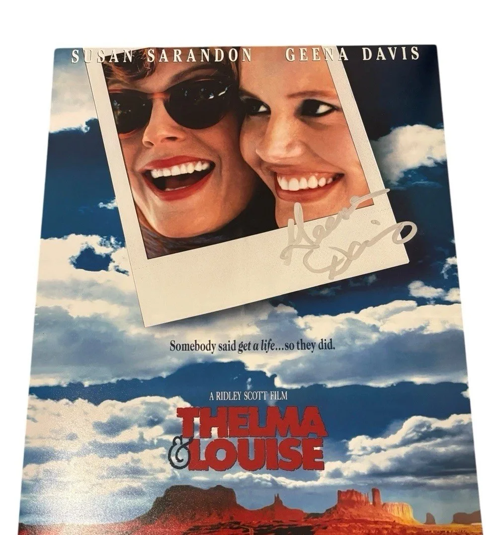 Geena Davis — GEENA DAVIS SIGNED AUTOGRAPH THELMA & LOUISE 12x18 MOVIE PHOTO RARE JSA CERT COA, изображение 3
