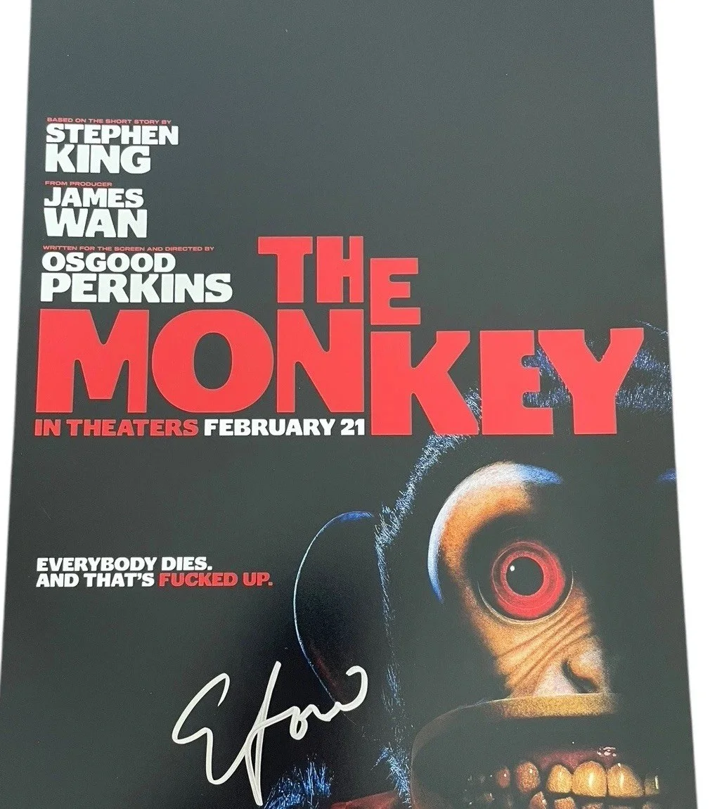 Elijah Wood — ELIJAH WOOD SIGNED AUTOGRAPH “THE MONKEY” 12x18 PHOTO MOVIE POSTER JSA CERT COA, изображение 3