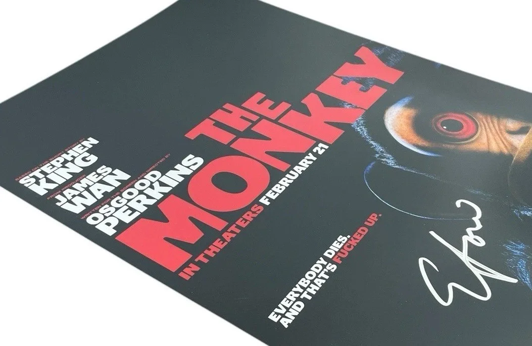 Elijah Wood — ELIJAH WOOD SIGNED AUTOGRAPH “THE MONKEY” 12x18 PHOTO MOVIE POSTER JSA CERT COA, изображение 4