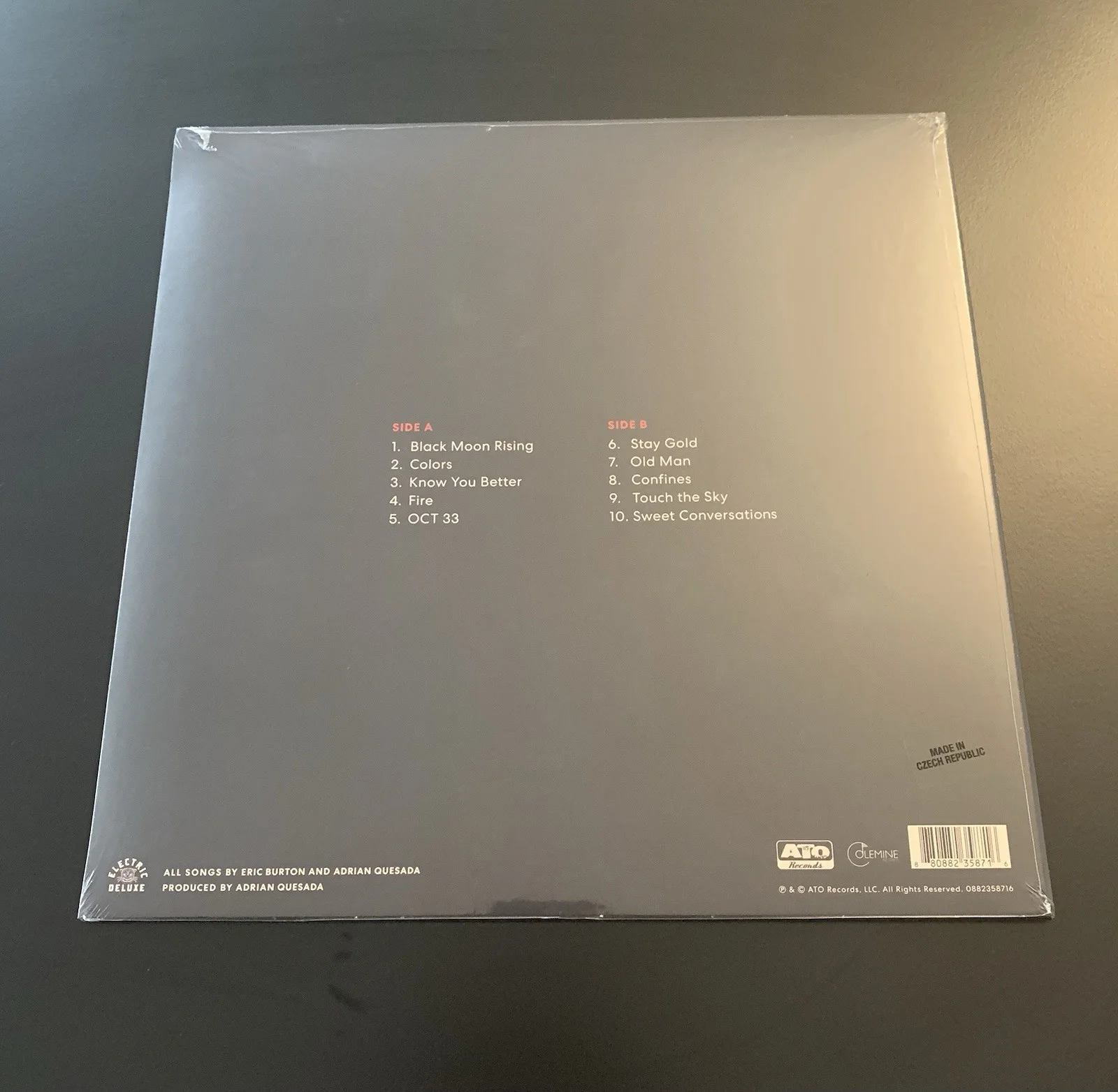 Black Pumas - Black Pumas - Cream Vinyl Record LP SIGNED by Adrian Quesada, изображение 4